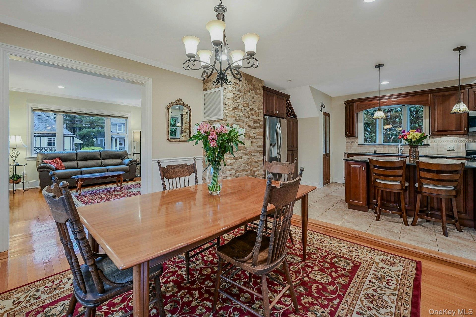 100 Cedar Avenue, Rockville Centre, NY 11570