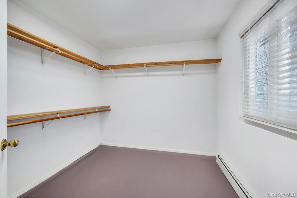 64 Fox Place, Hicksville, NY 11801