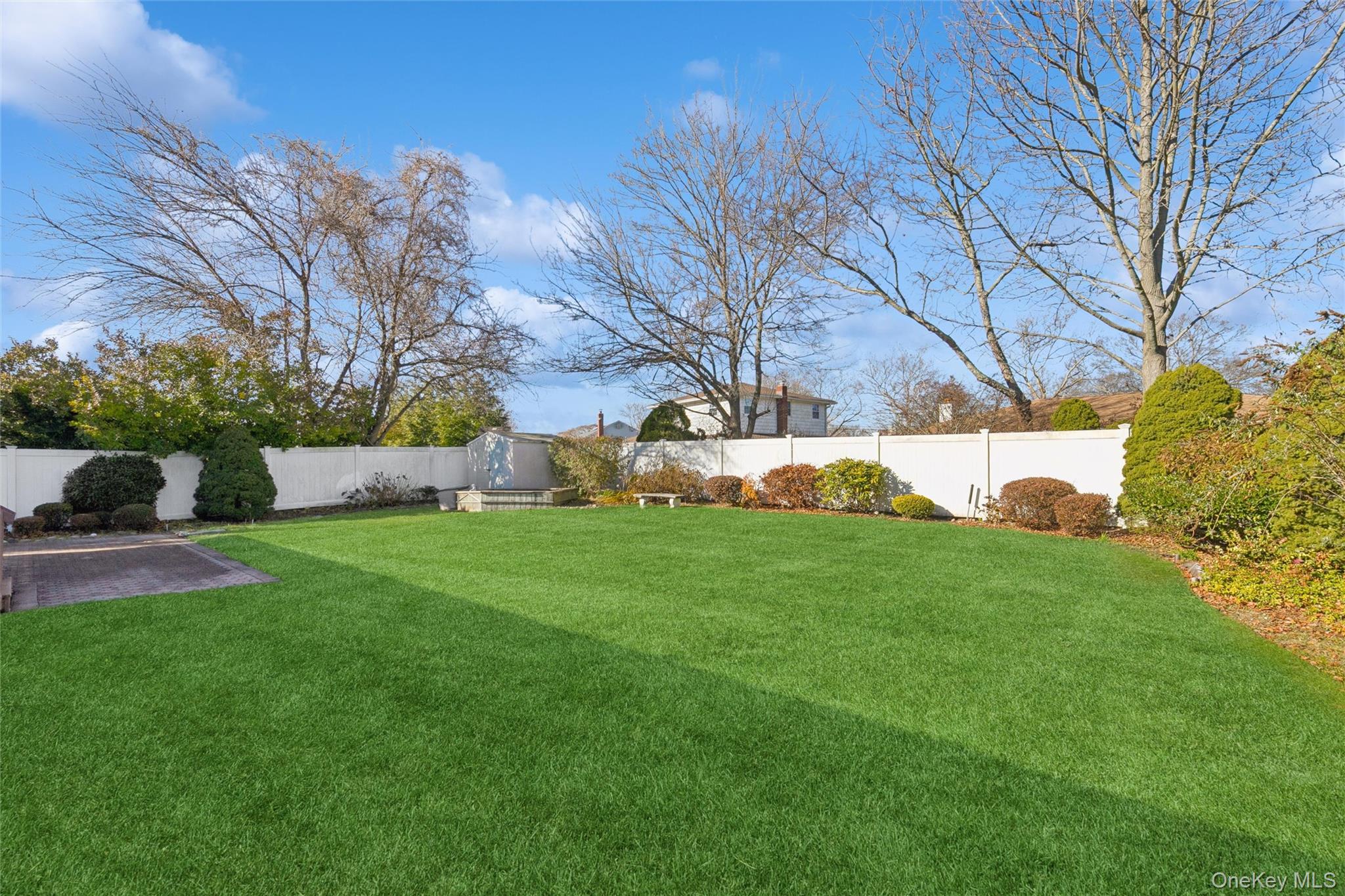 7 Joyce Lane, Commack, NY 11725