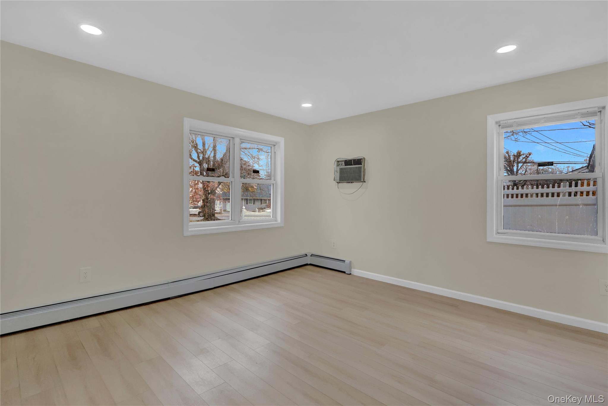 12 Carlls Path, North Babylon, NY 11703