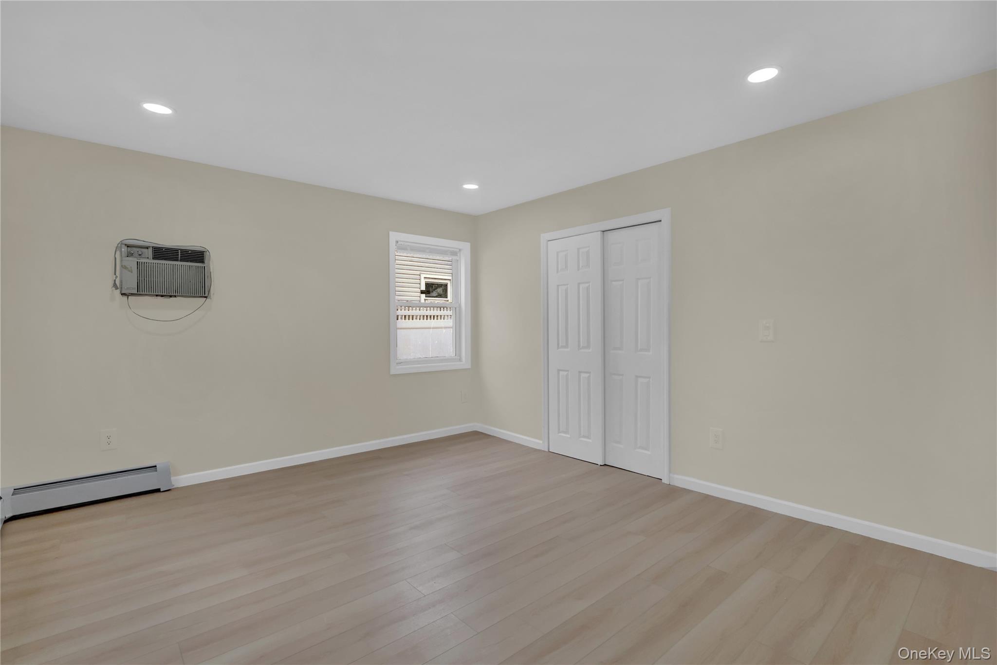 12 Carlls Path, North Babylon, NY 11703