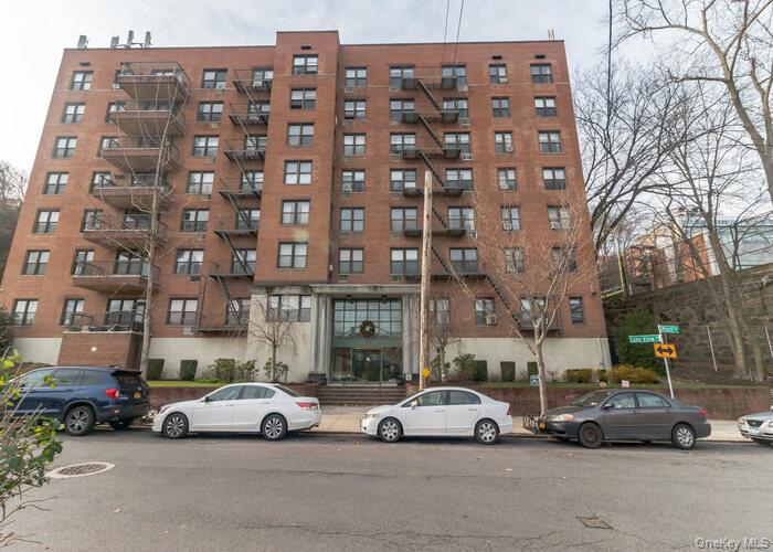 5235 Post Road # 1B, Bronx, NY 10471