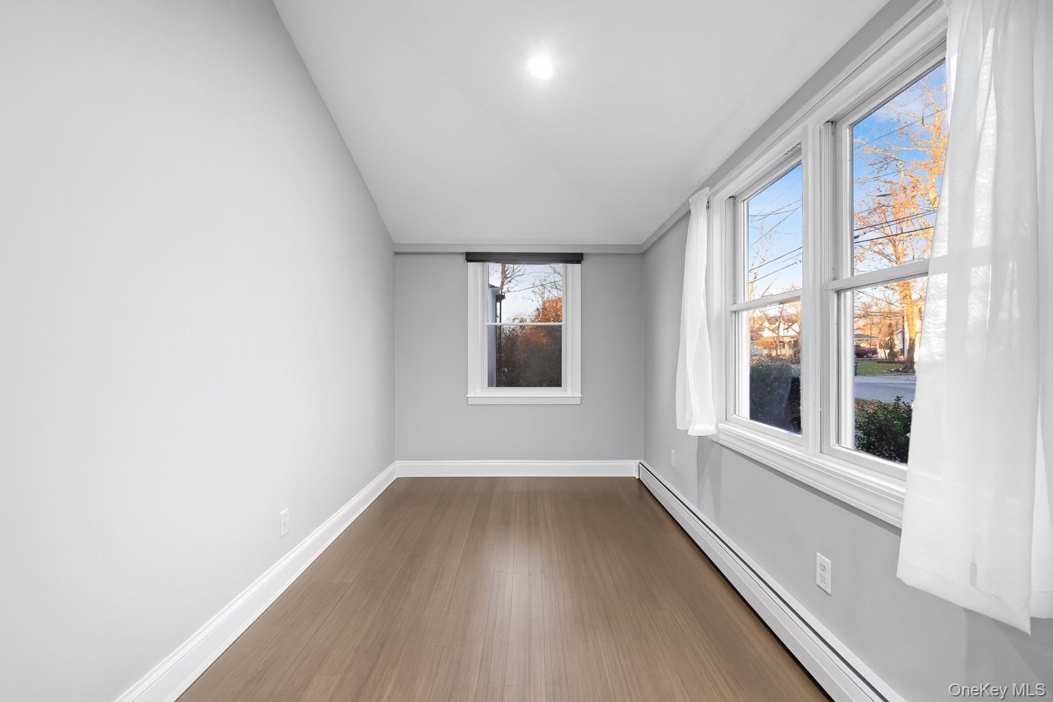 32 Greenport Avenue, Medford, NY 11763