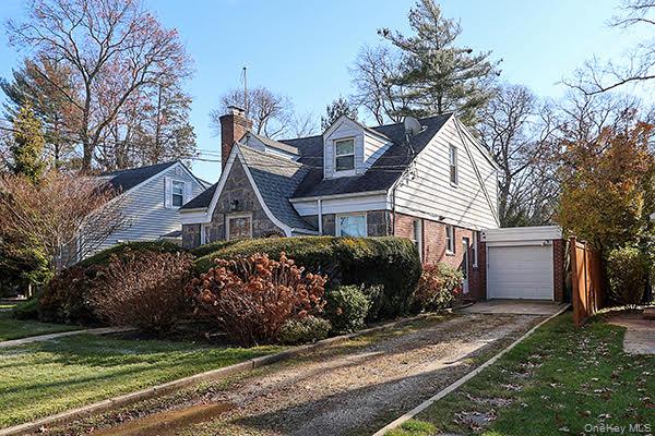 187 Green Avenue, Freeport, NY 11520