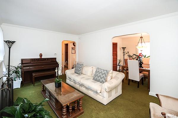 187 Green Avenue, Freeport, NY 11520