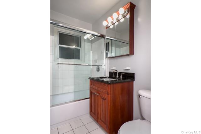 111 College Road # 08-B, Selden, NY 11784