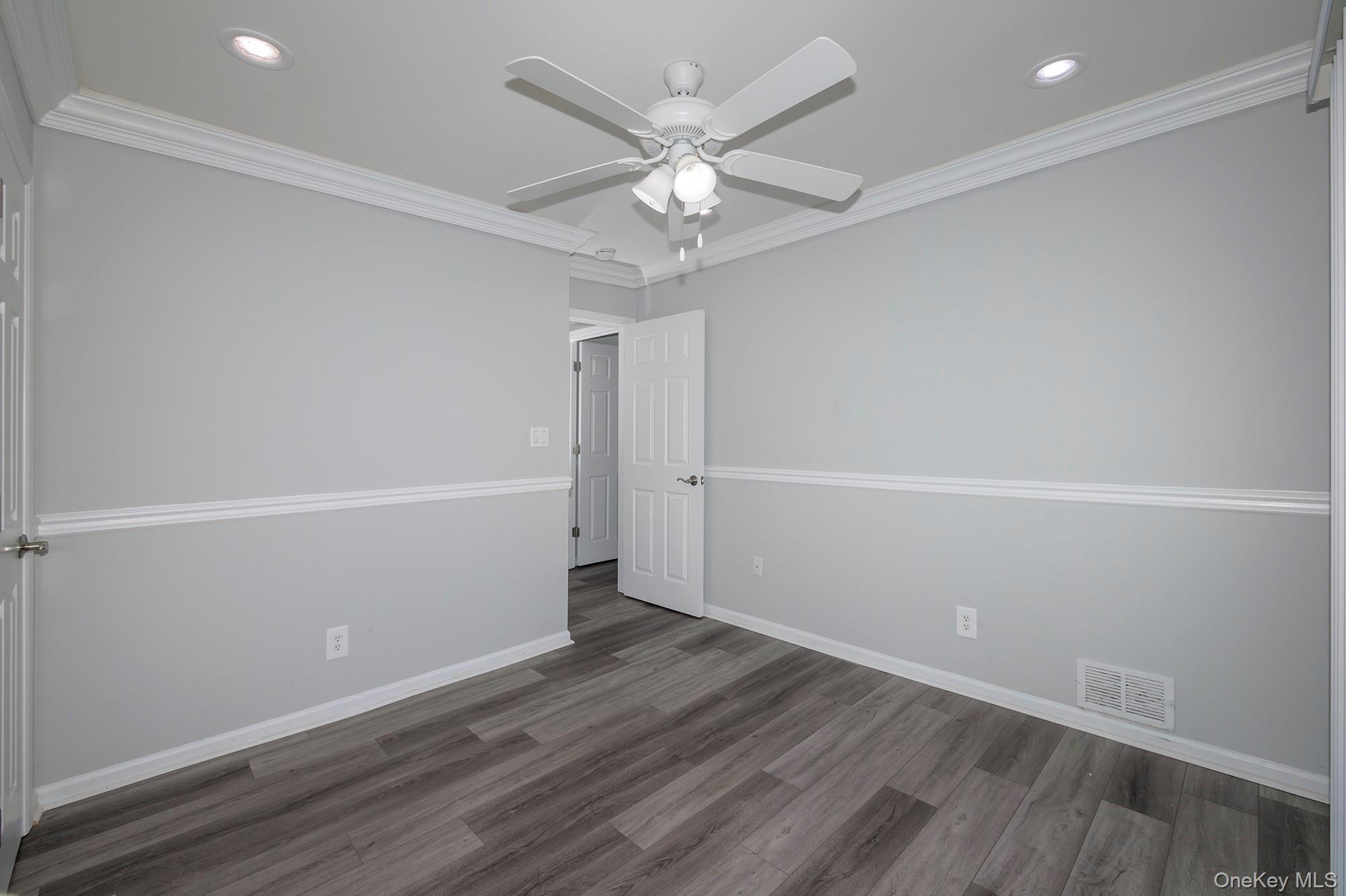 6-3A Presidents Drive # 6-3A, Port Jefferson, NY 11777