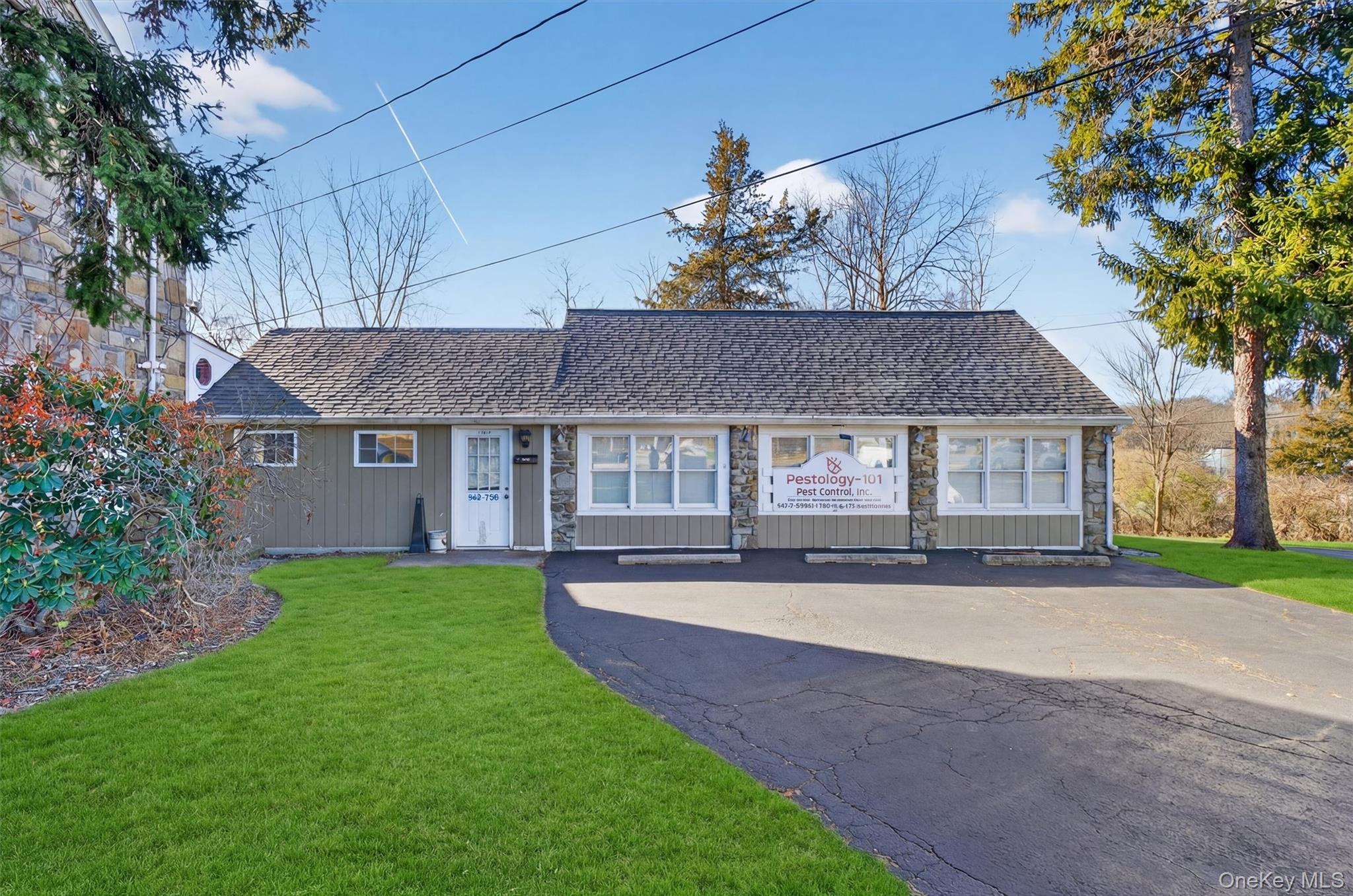 563 Temple Hill Road, New Windsor, NY 12553