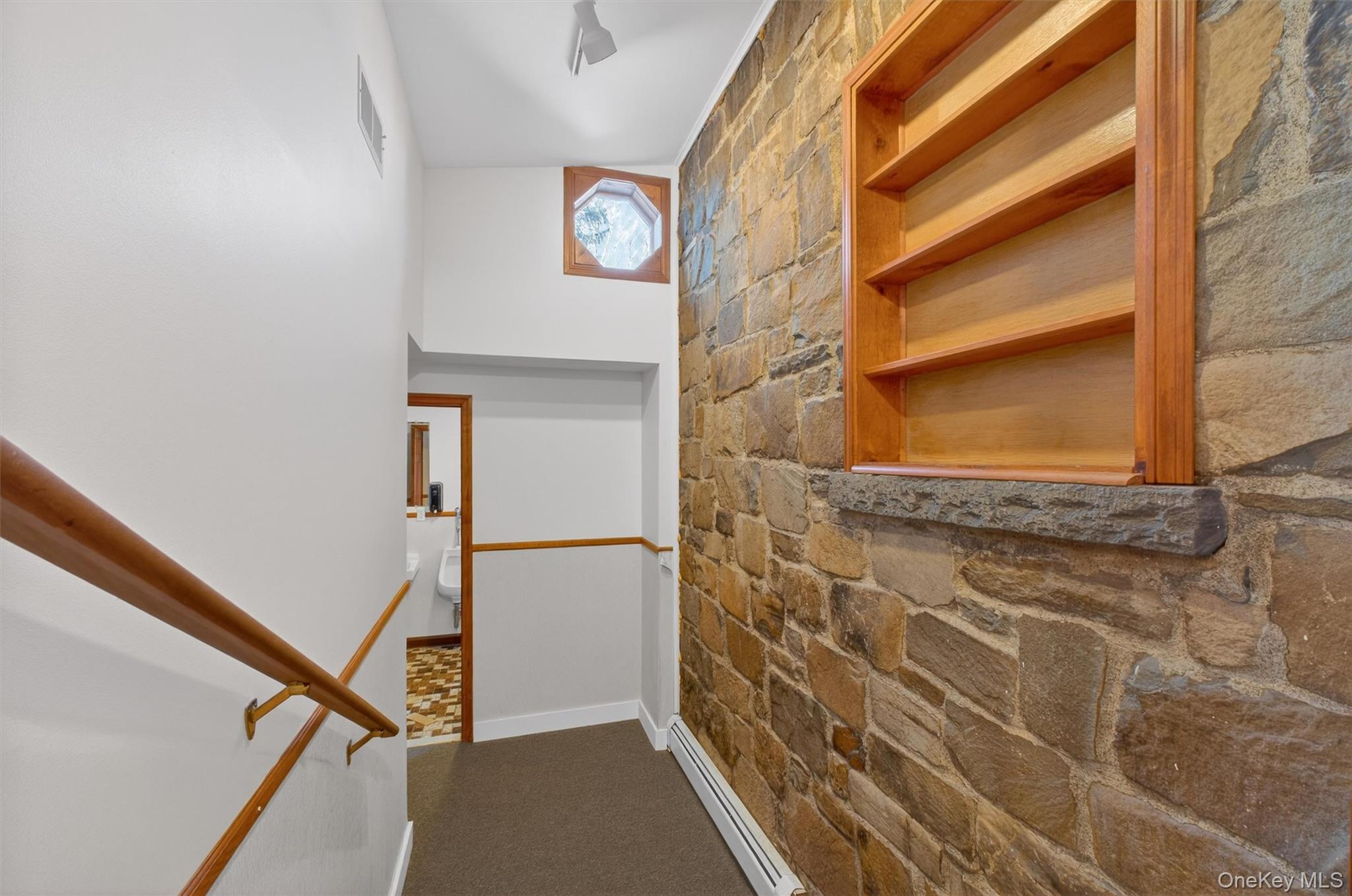 563 Temple Hill Road, New Windsor, NY 12553