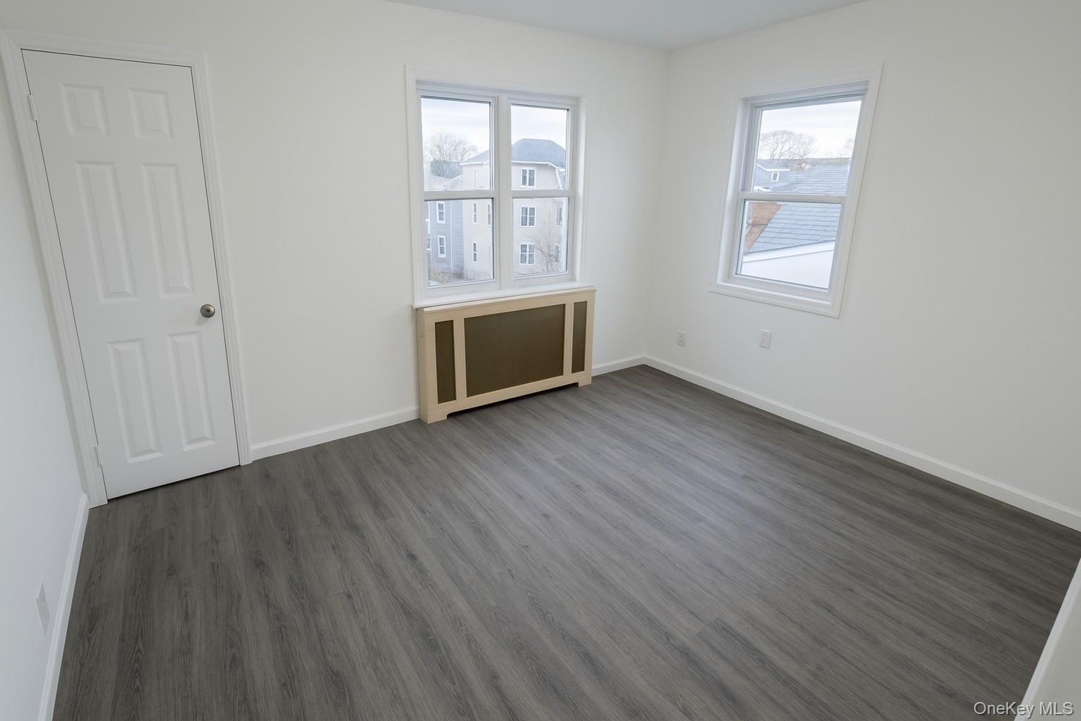 540 E State Street, Long Beach, NY 11561