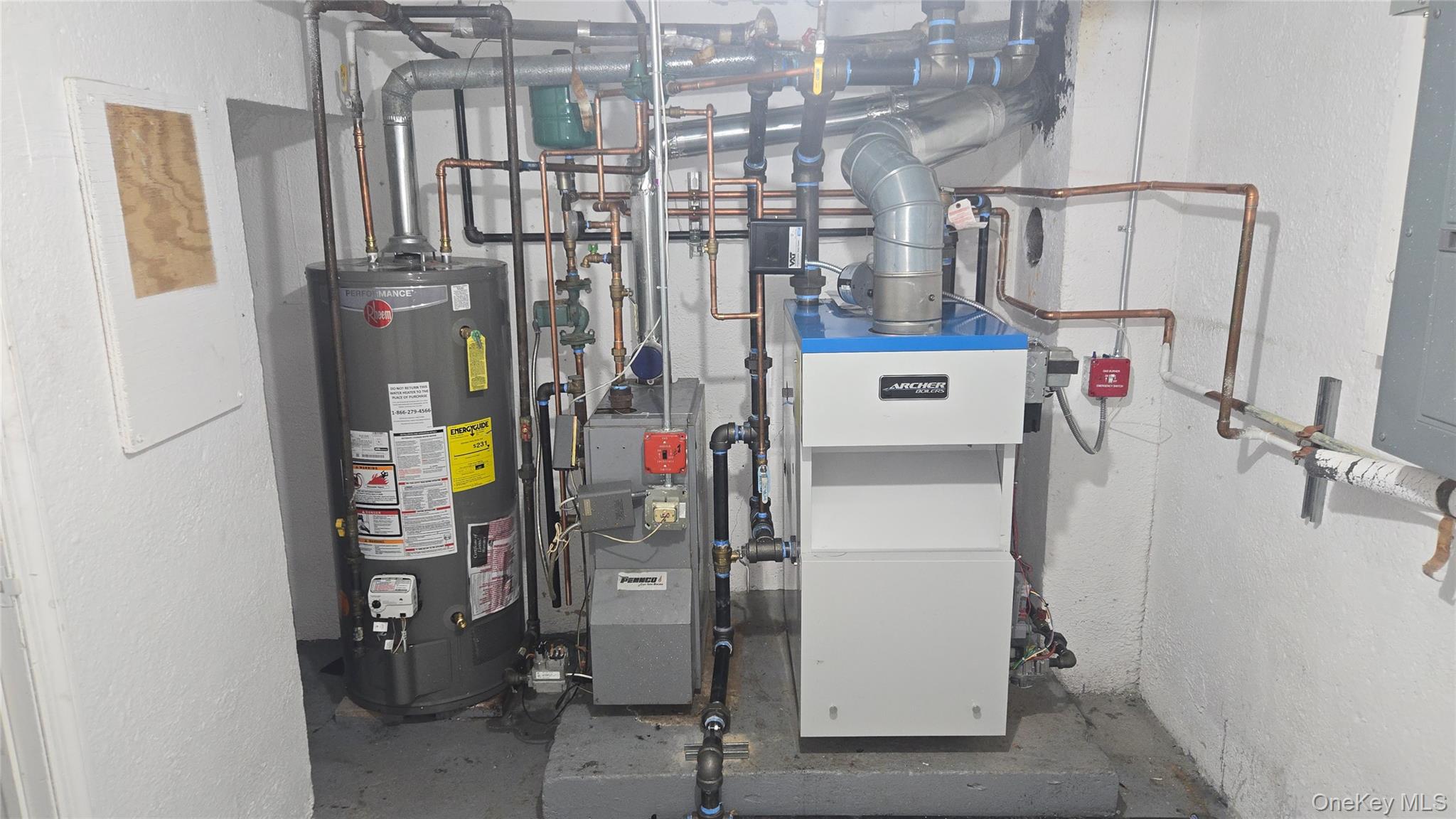 540 E State Street, Long Beach, NY 11561