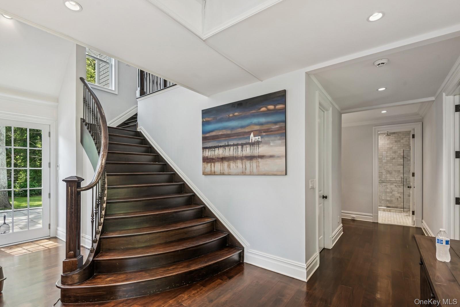 3 The Brae, Woodbury, NY 11797