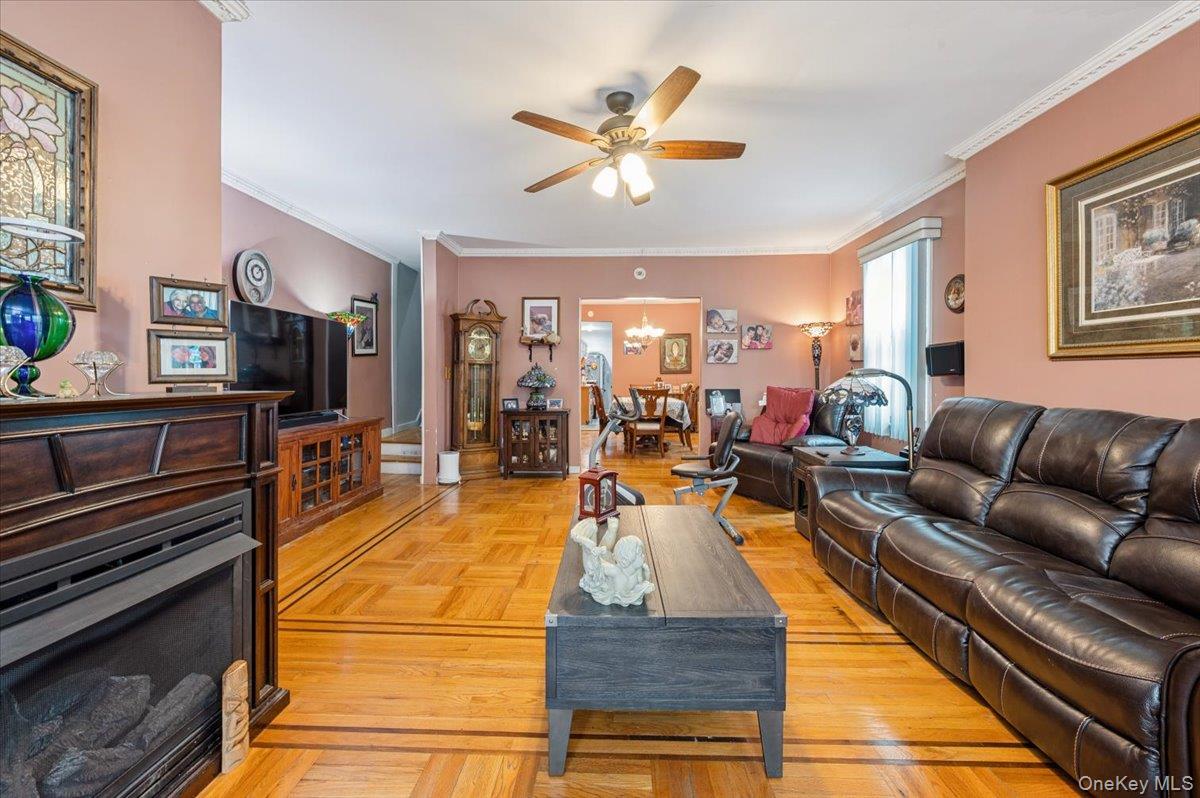 1007 Sackett Avenue, Bronx, NY 10462