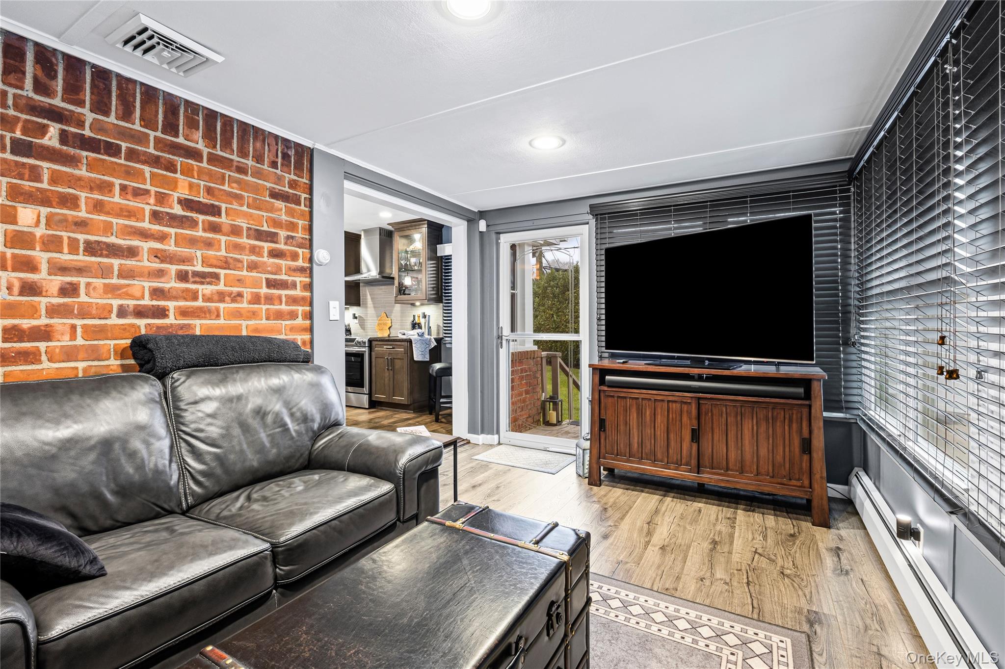 6 Simmons Drive, East Islip, NY 11730