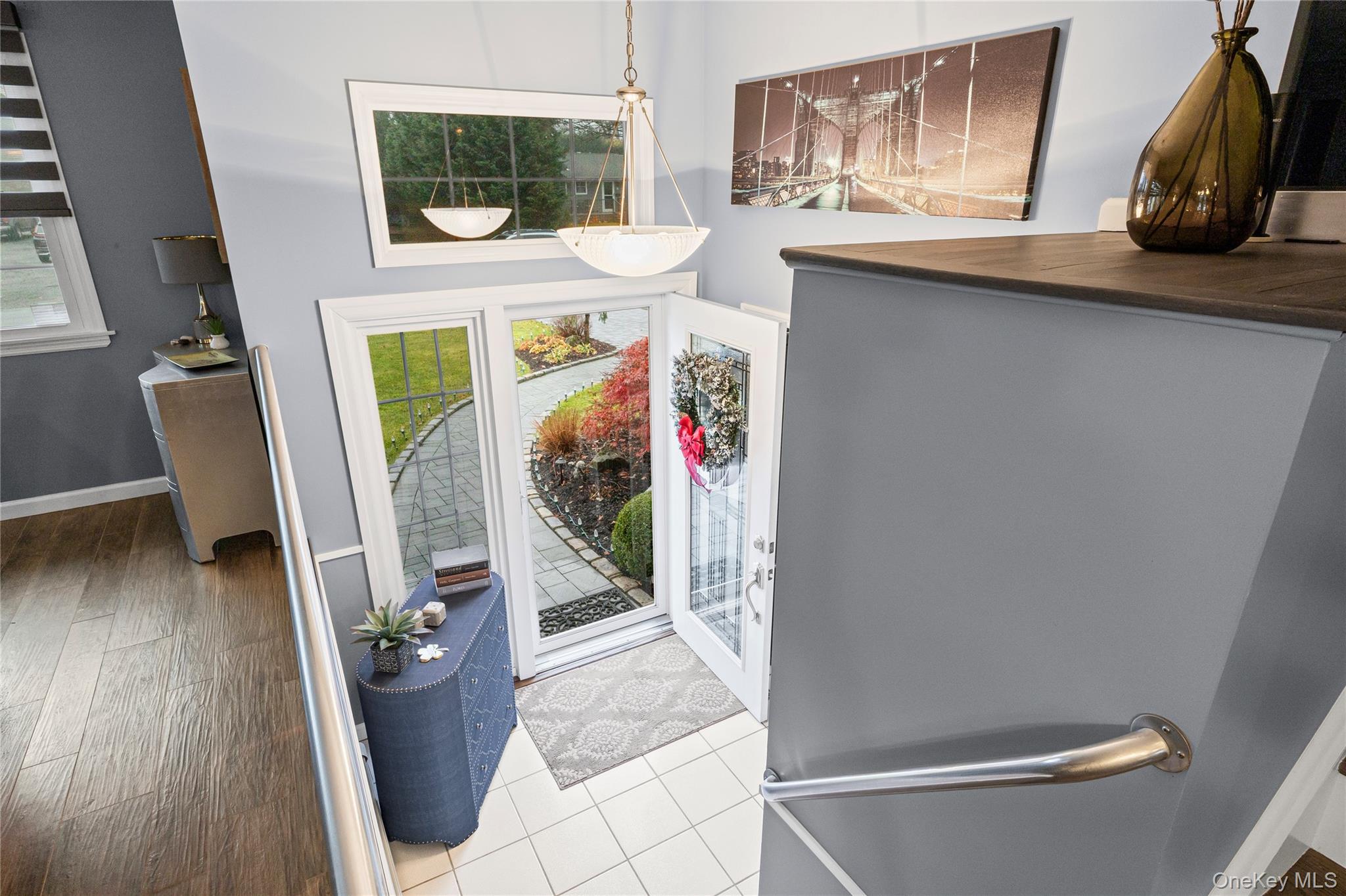 6 Simmons Drive, East Islip, NY 11730