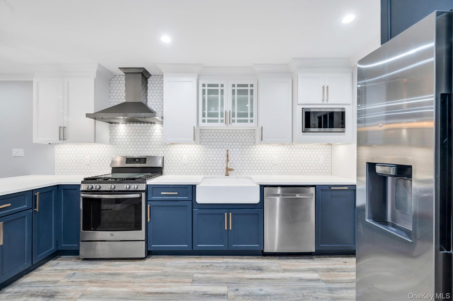 47 Pearsall Place, Deer Park, NY 11729