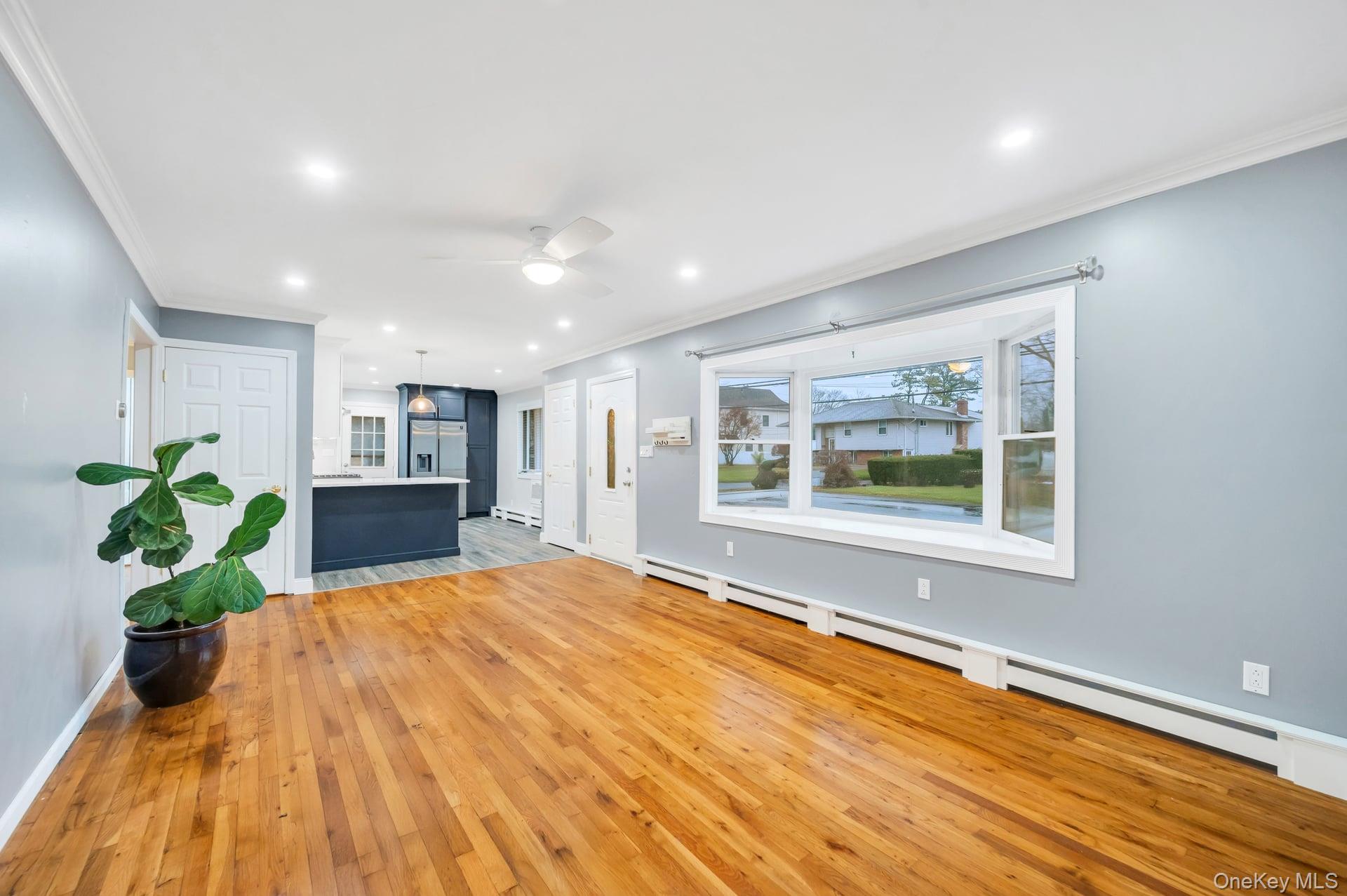 47 Pearsall Place, Deer Park, NY 11729