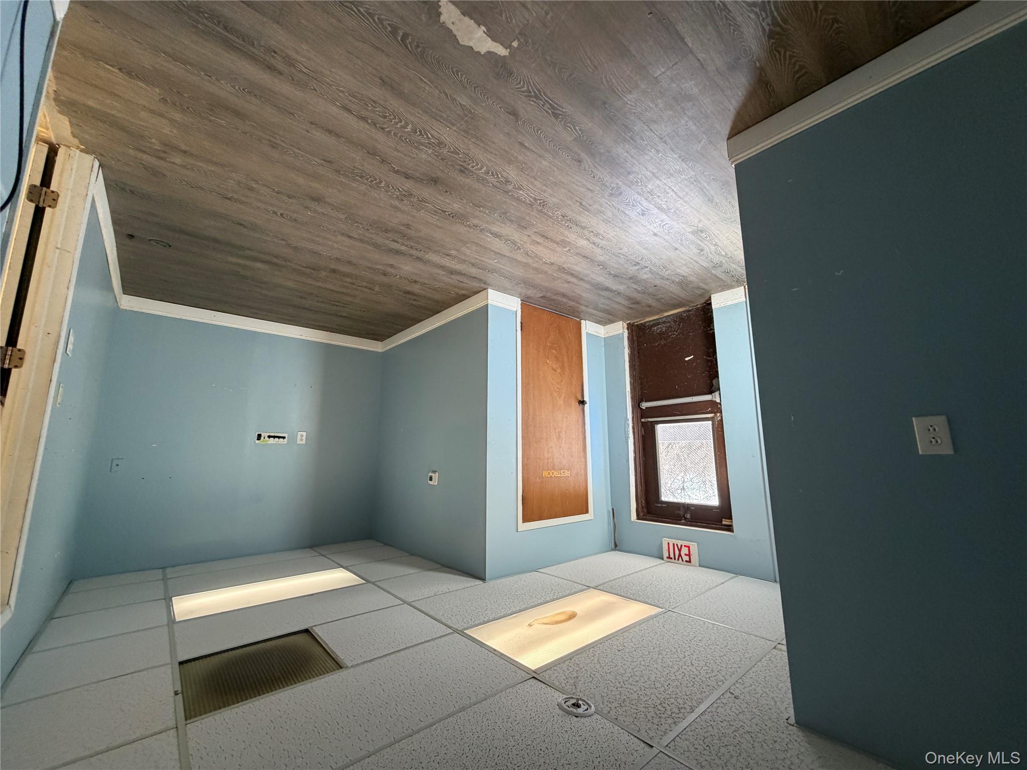 46520 County Rte 48 # 5, Southold, NY 11971