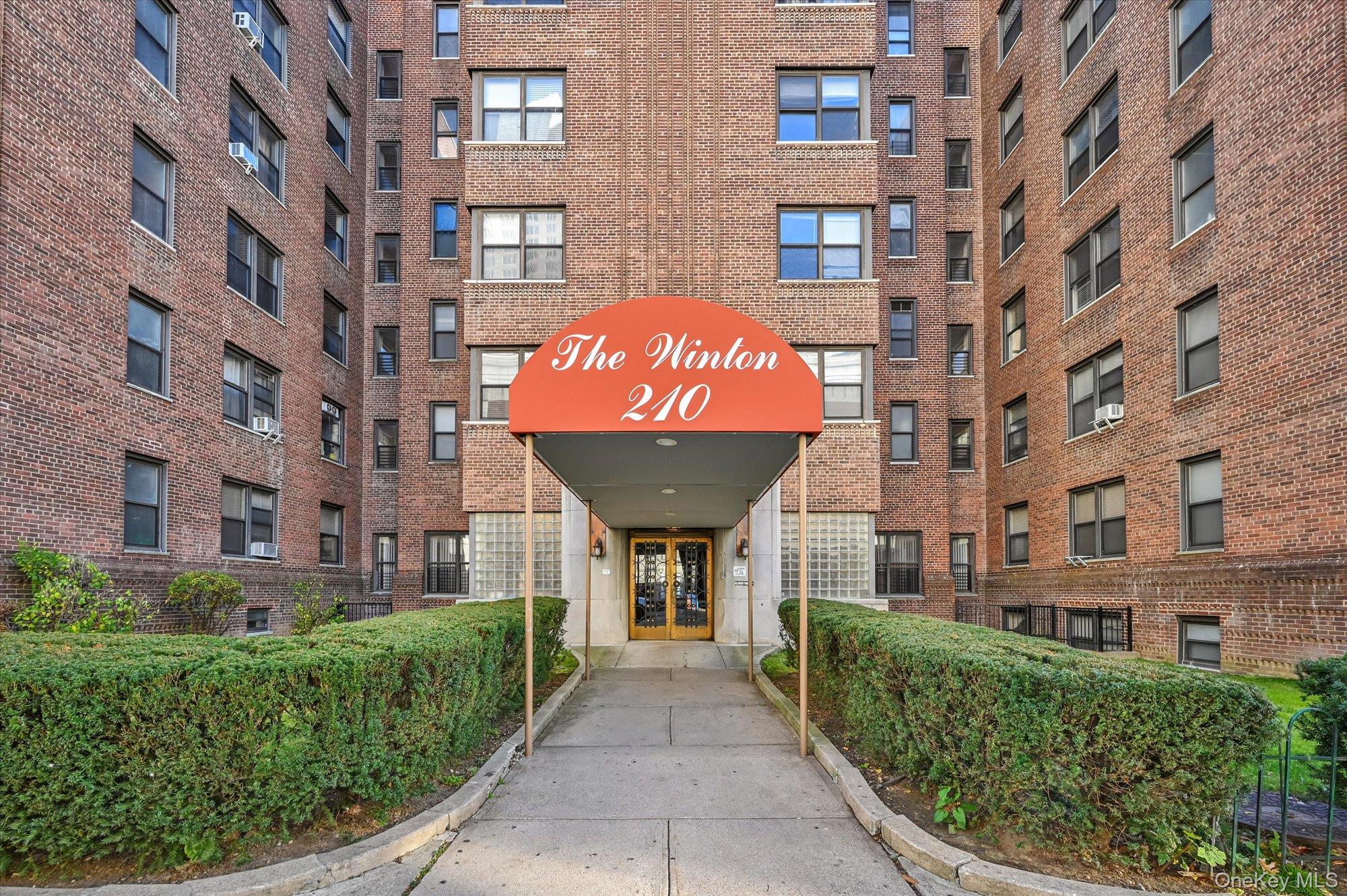 210 Martine Avenue # 6M, White Plains, NY 10601
