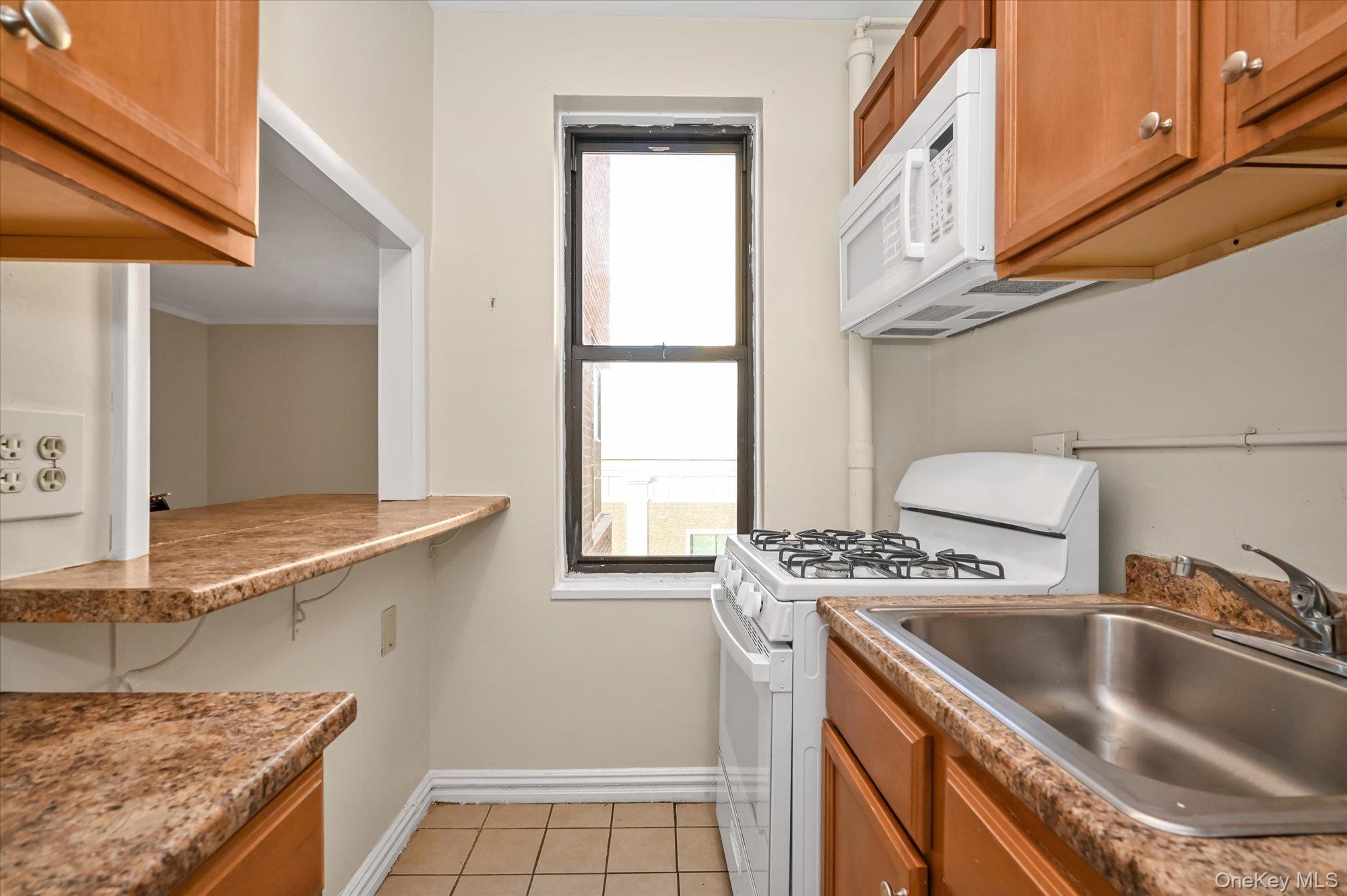 210 Martine Avenue # 6M, White Plains, NY 10601