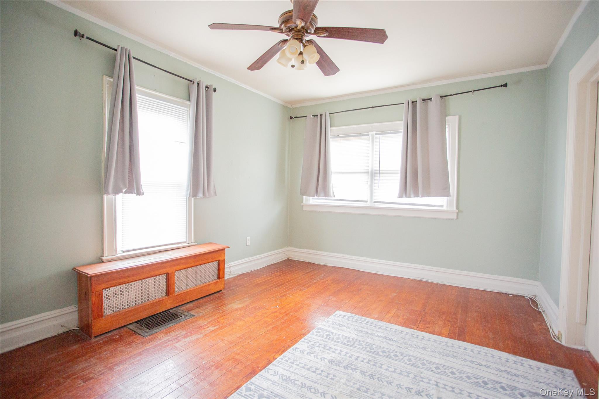 249 E Walnut Street # upper, Long Beach, NY 11561