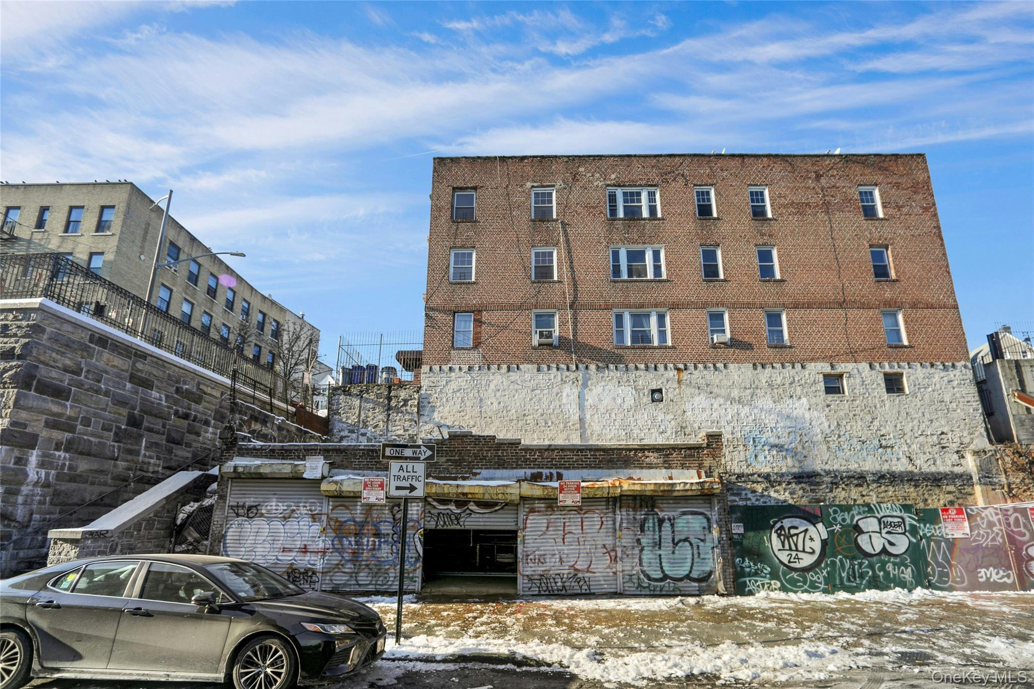 365 E 197th Street, Bronx, NY 10458