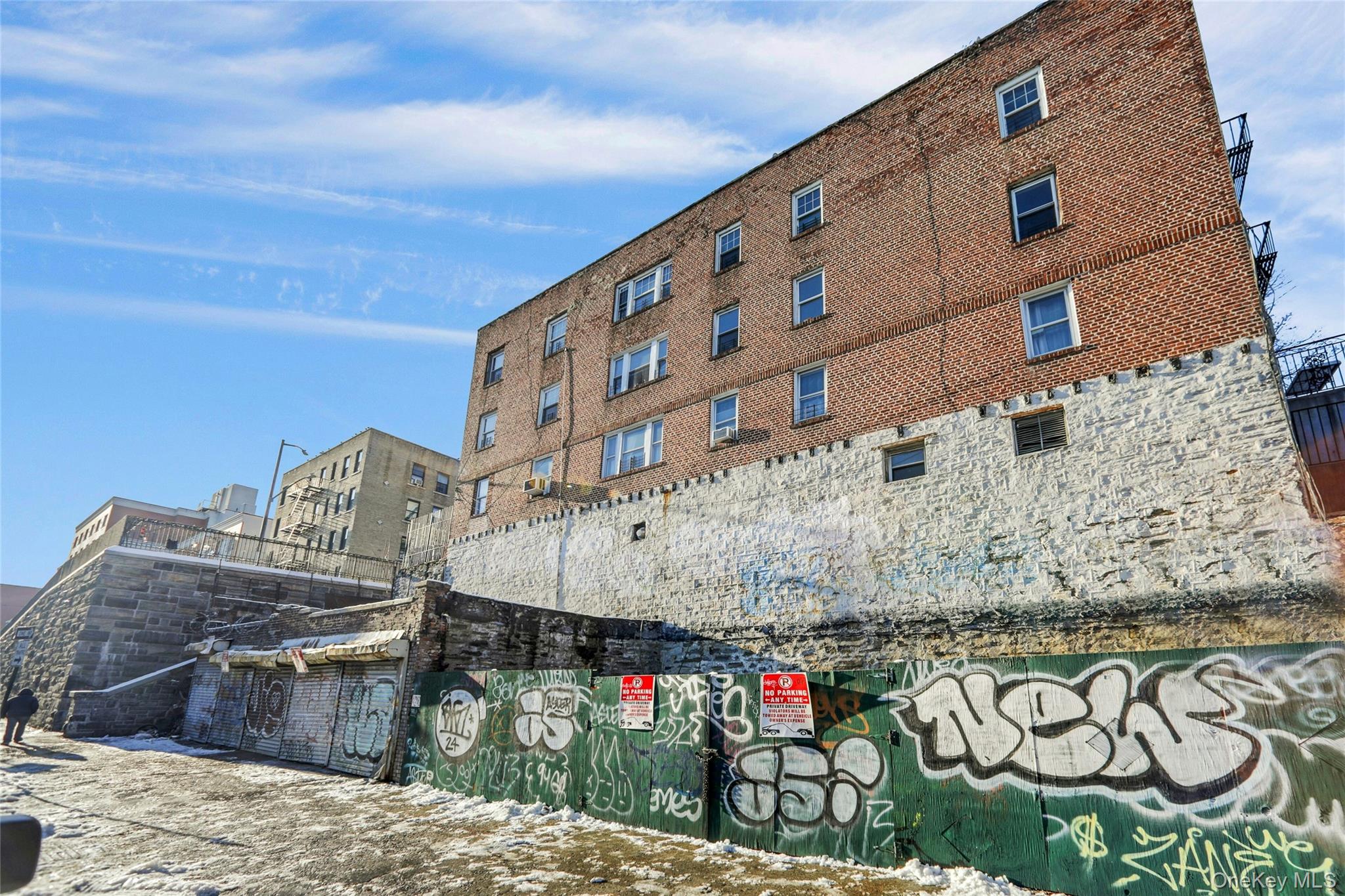 365 E 197th Street, Bronx, NY 10458