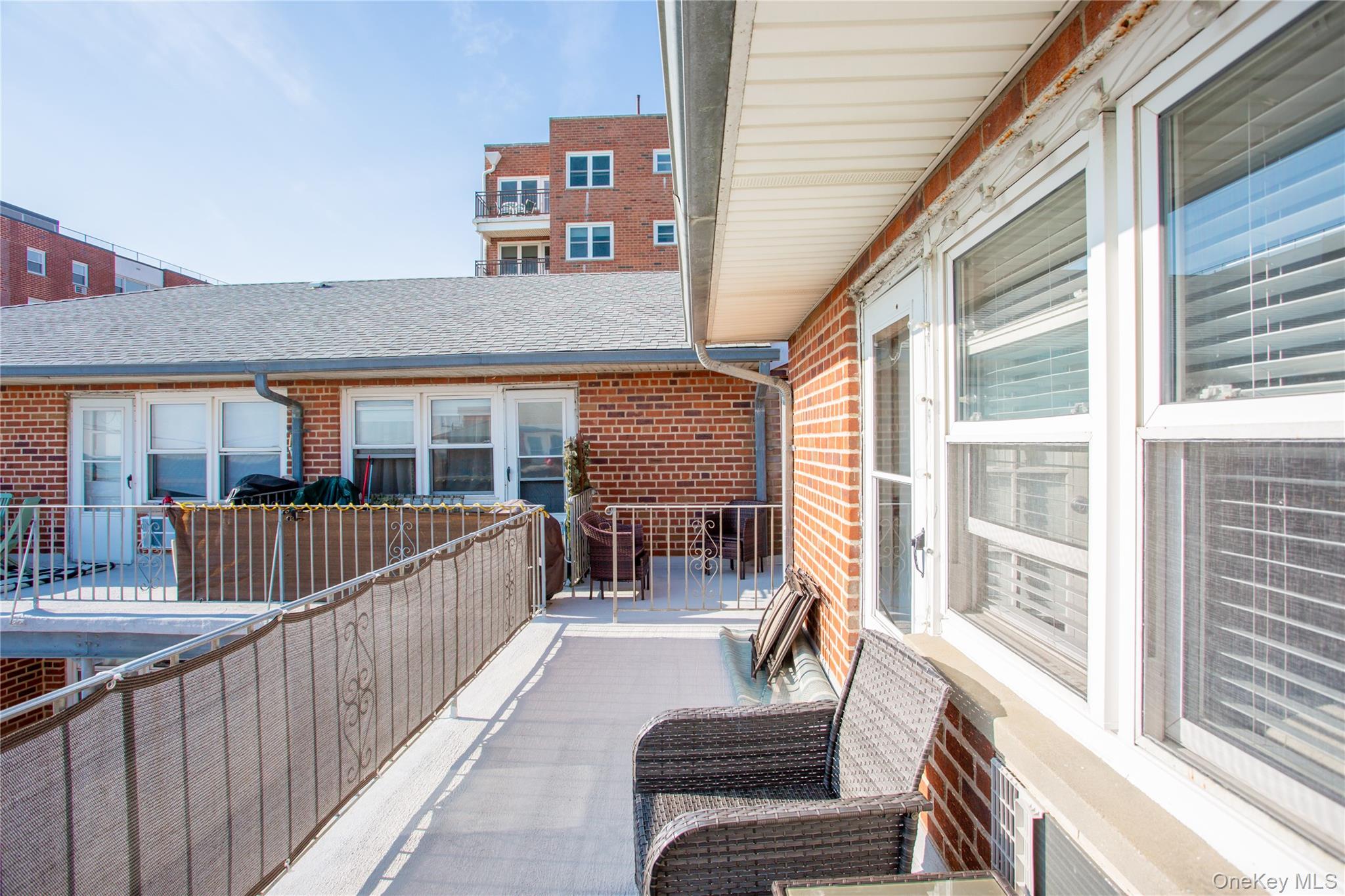 765 Shore Road # 2F, Long Beach, NY 11561