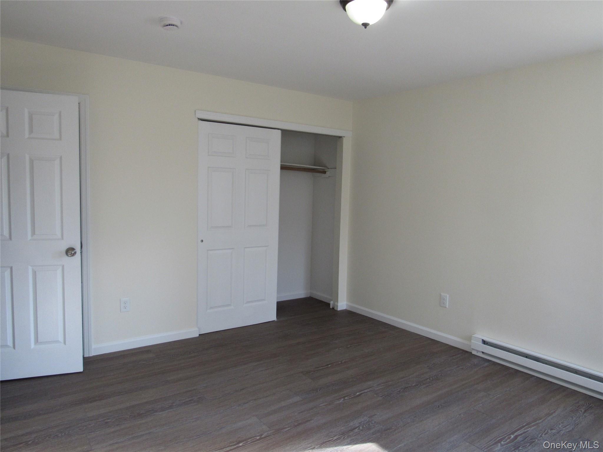 4 Park Lane, Middle Island, NY 11953