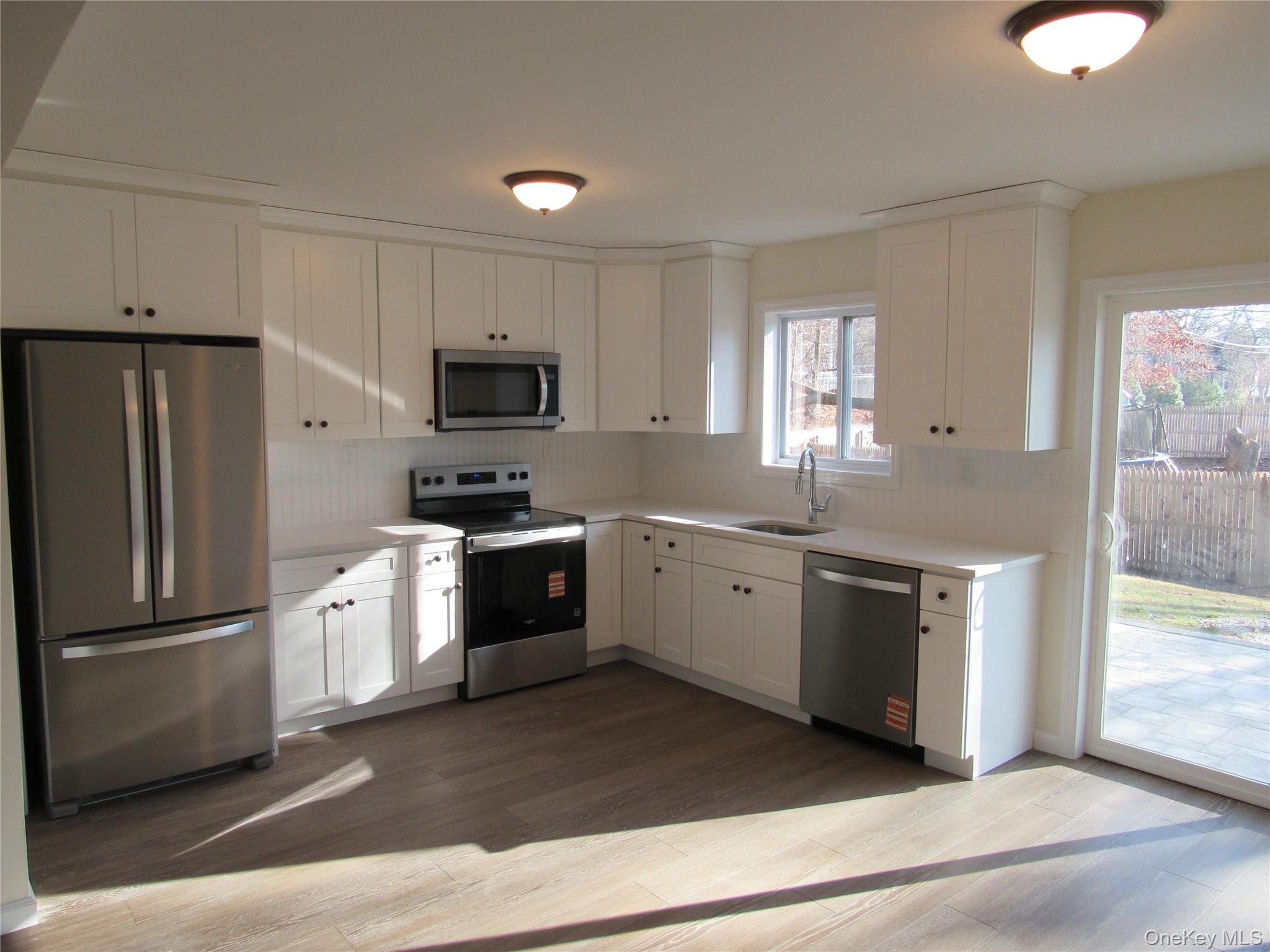 4 Park Lane, Middle Island, NY 11953