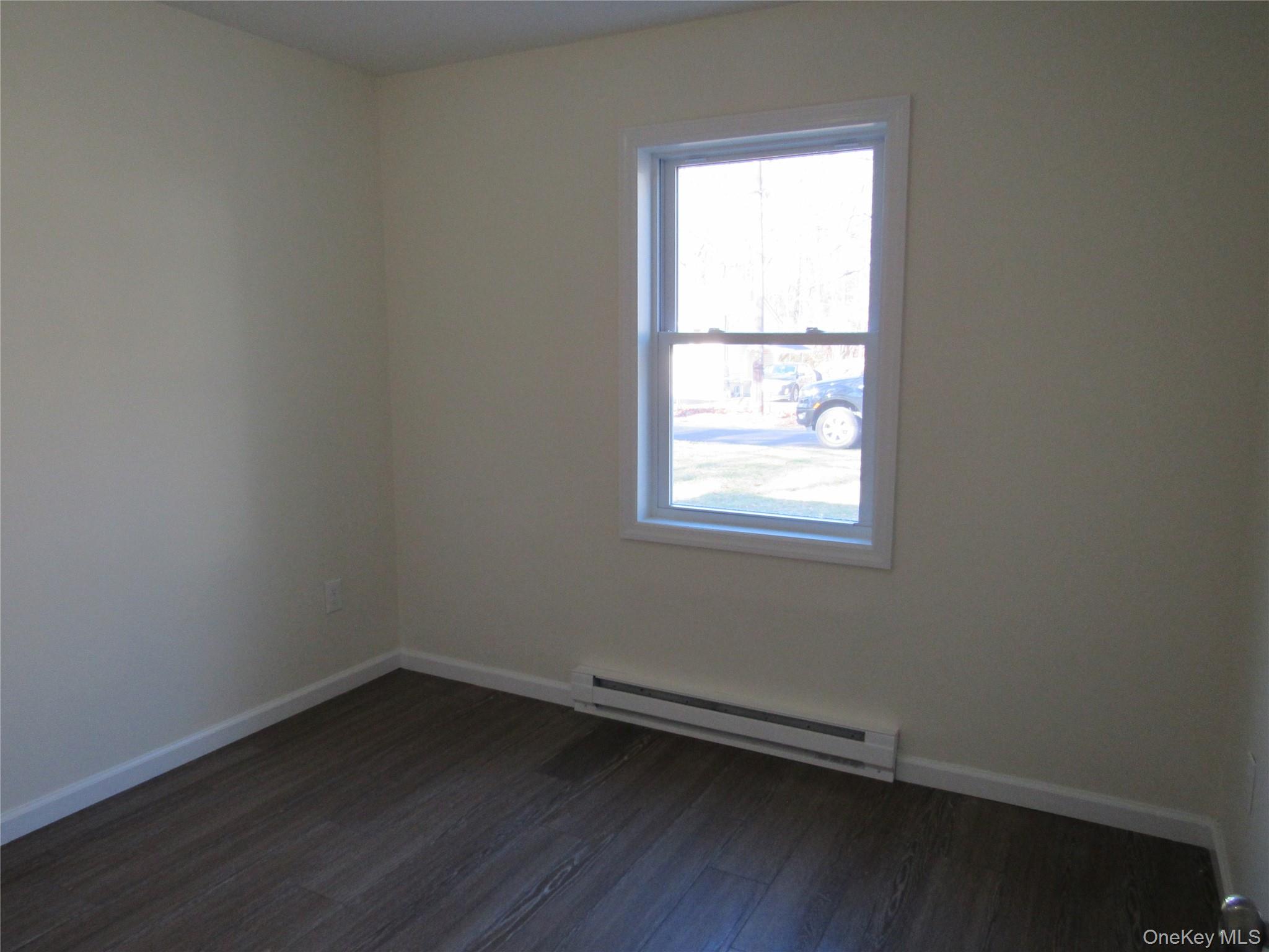 4 Park Lane, Middle Island, NY 11953