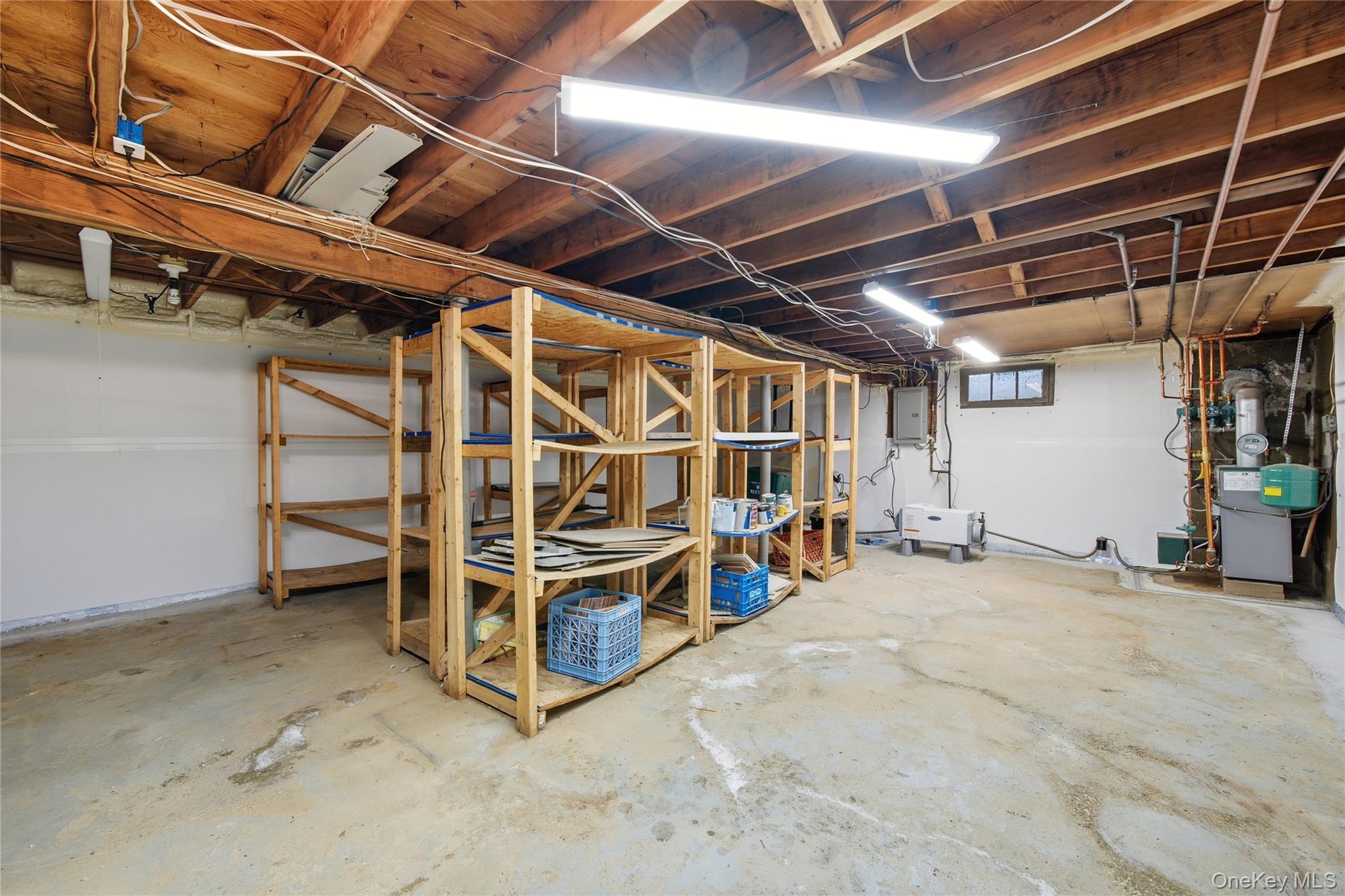 16 Pantzer Street, Smithtown, NY 11787