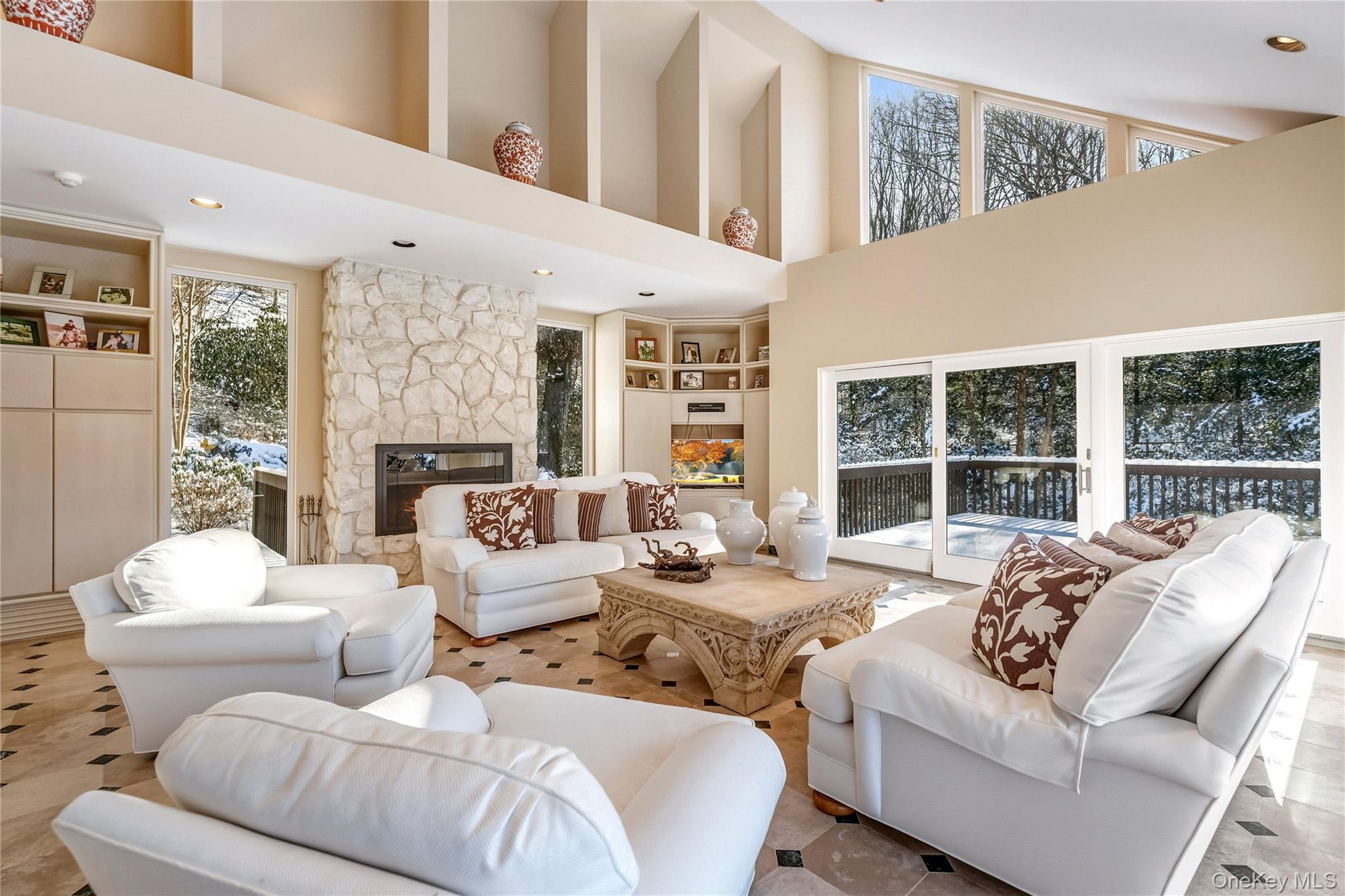 301 Oakley Court, Mill Neck, NY 11765