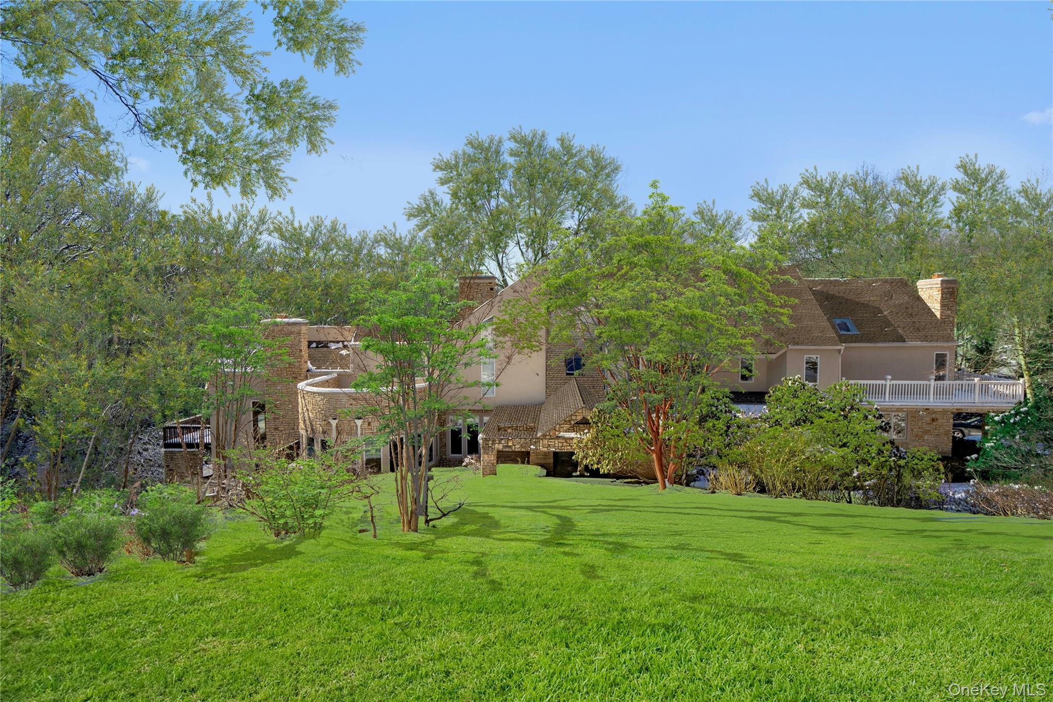 301 Oakley Court, Mill Neck, NY 11765