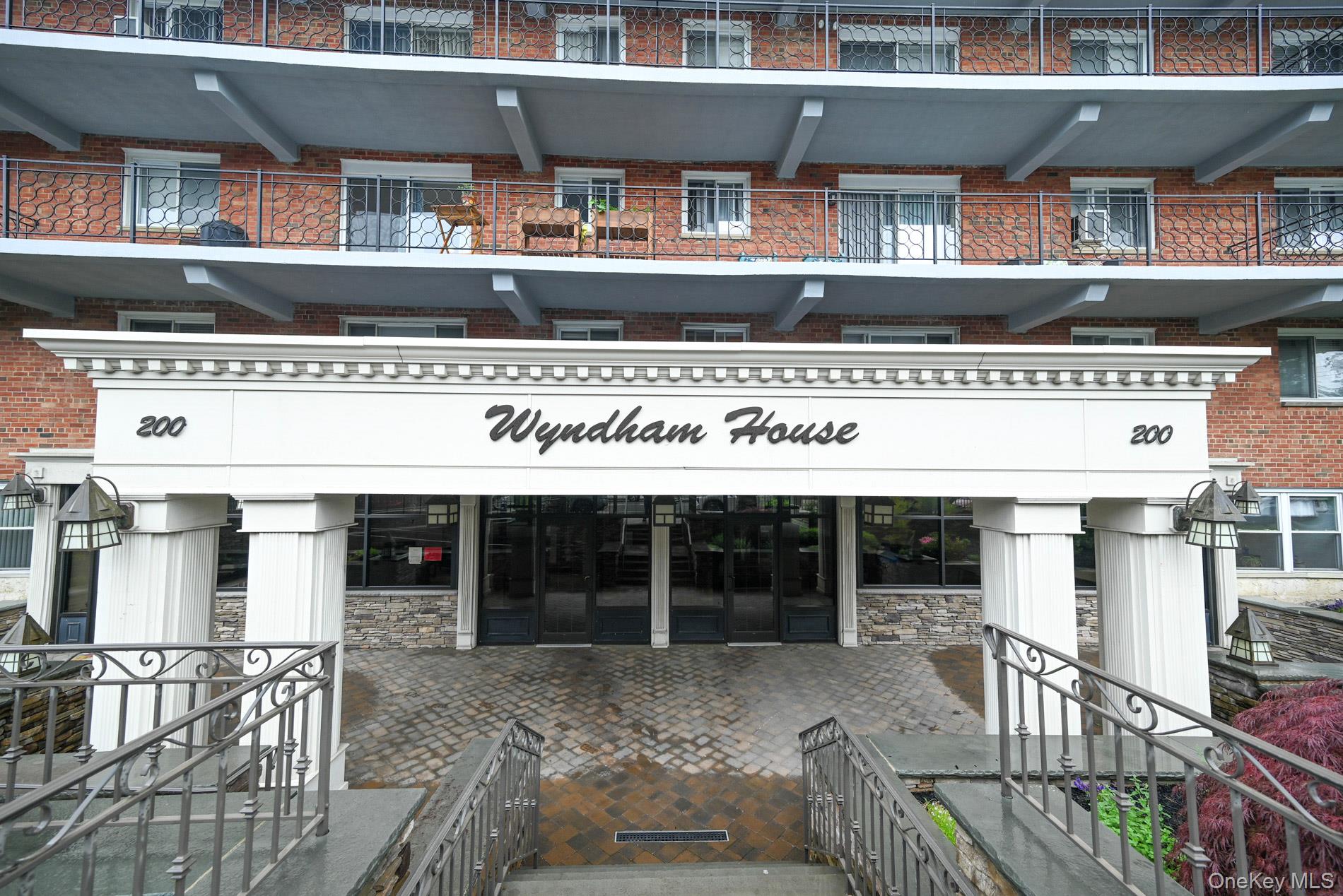 200 Atlantic Avenue # 212, Lynbrook, NY 11563