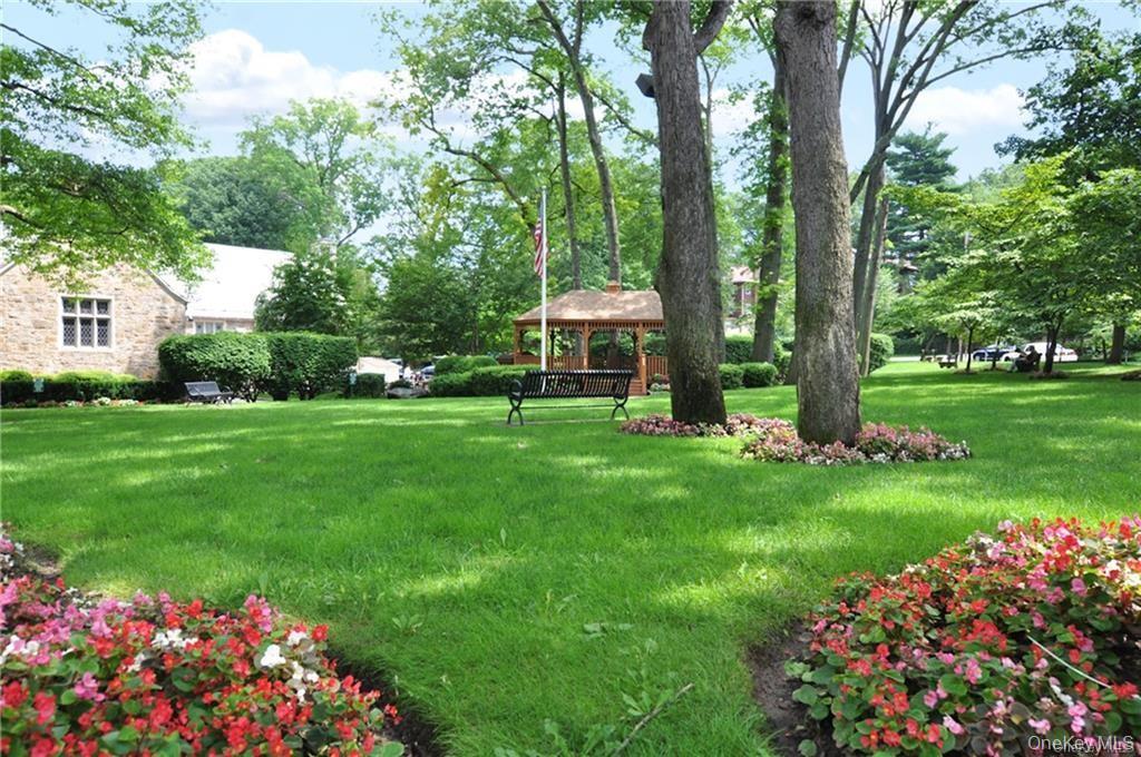 651 W Boulevard # 2C, Pelham, NY 10803