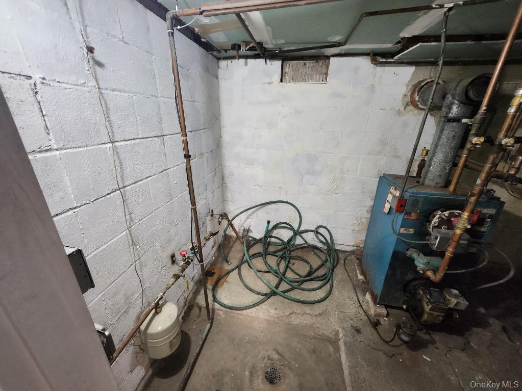 107 Oak Ridge Road, Hopewell Junction, NY 12533