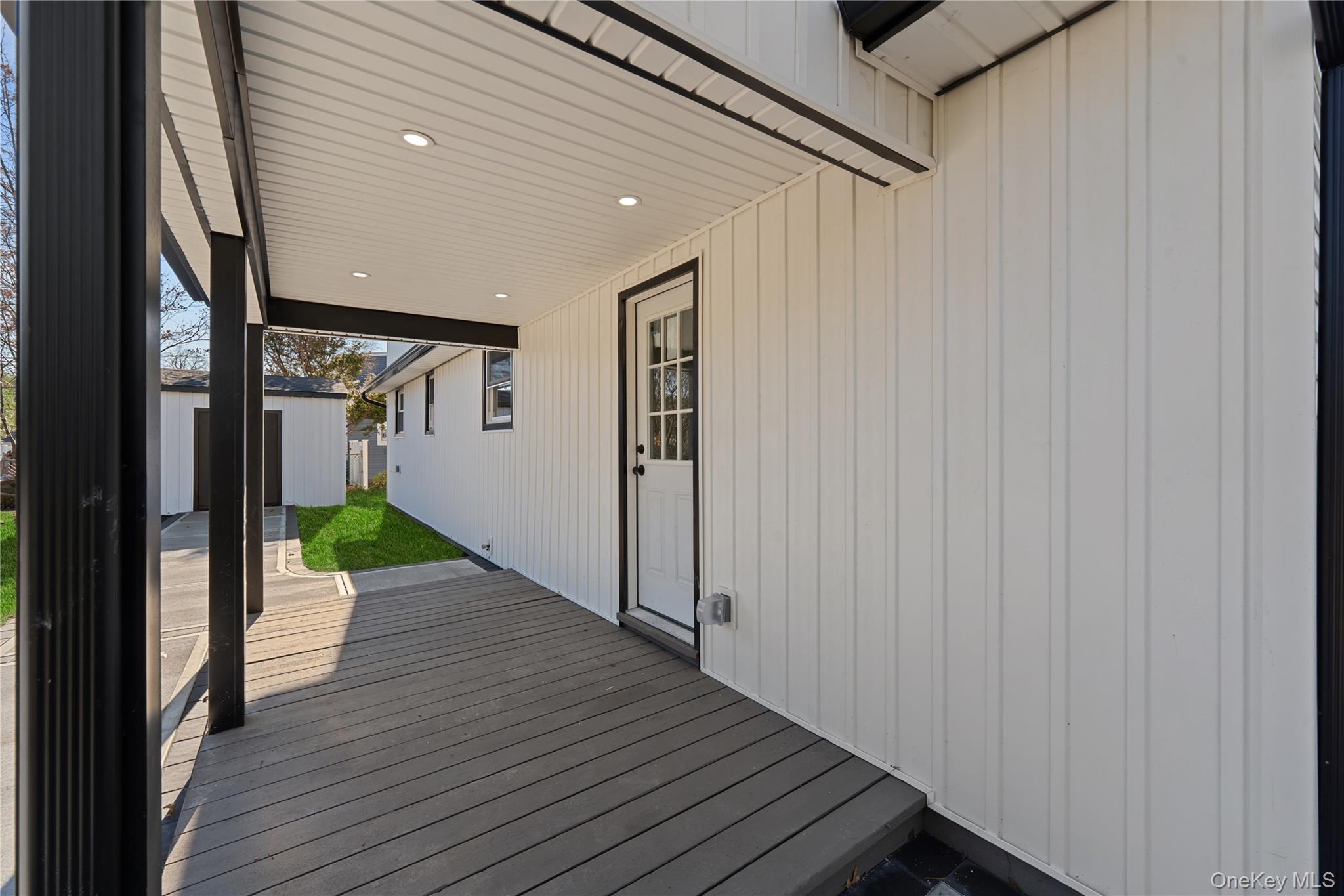 22 Guilette Place, Amityville, NY 11701