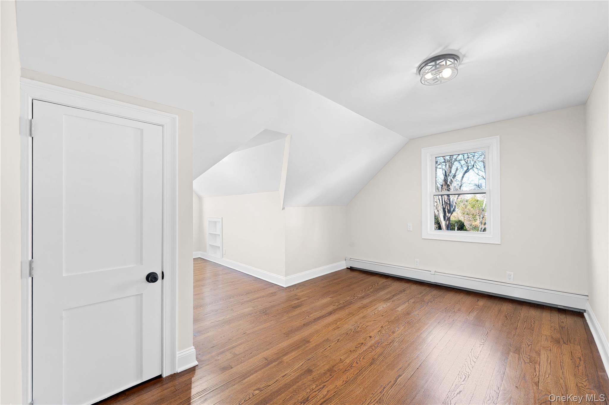 22 Guilette Place, Amityville, NY 11701