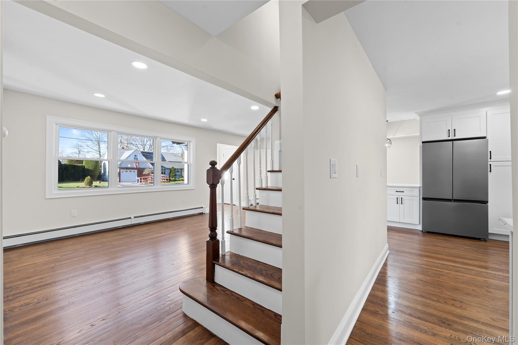 22 Guilette Place, Amityville, NY 11701