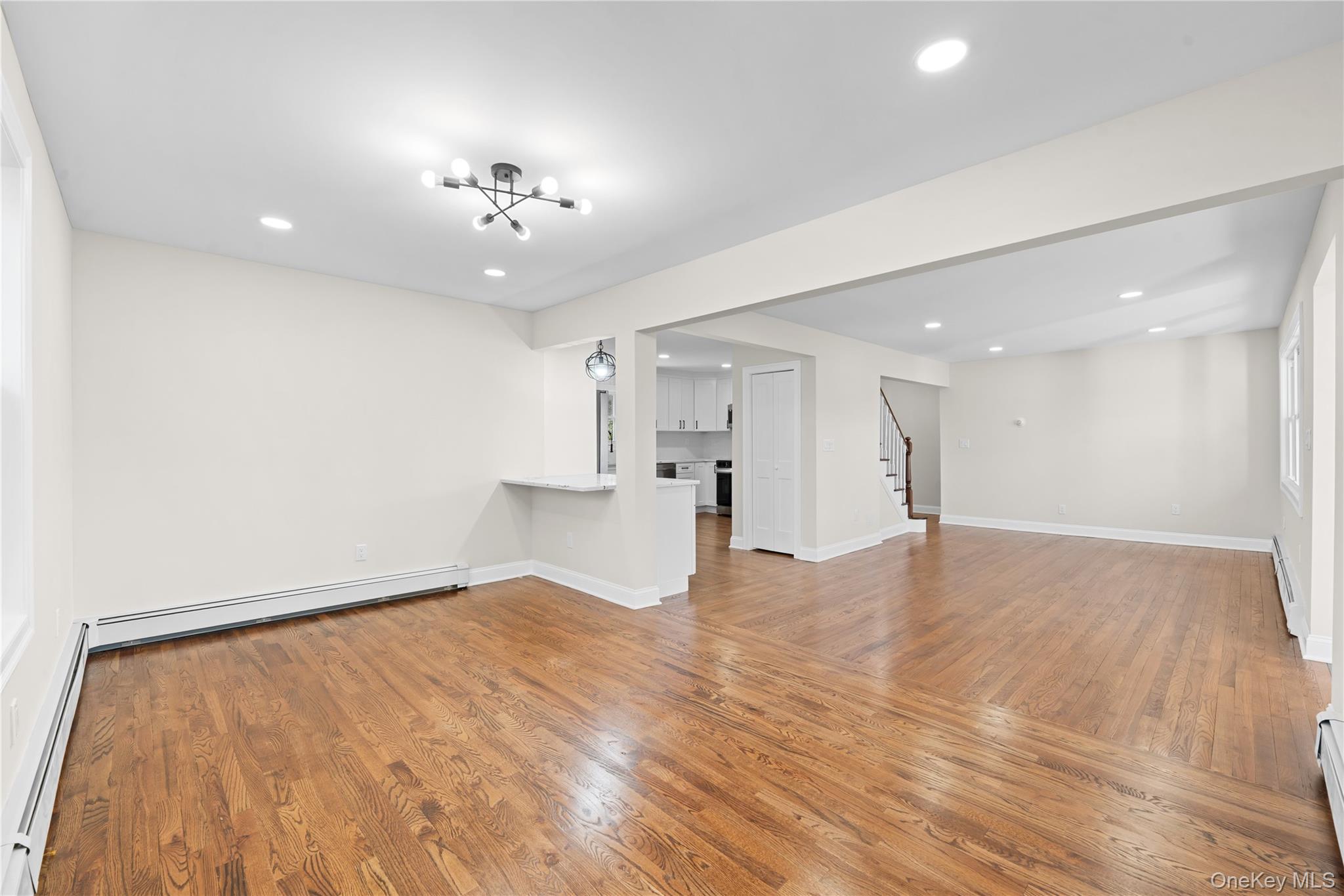 22 Guilette Place, Amityville, NY 11701