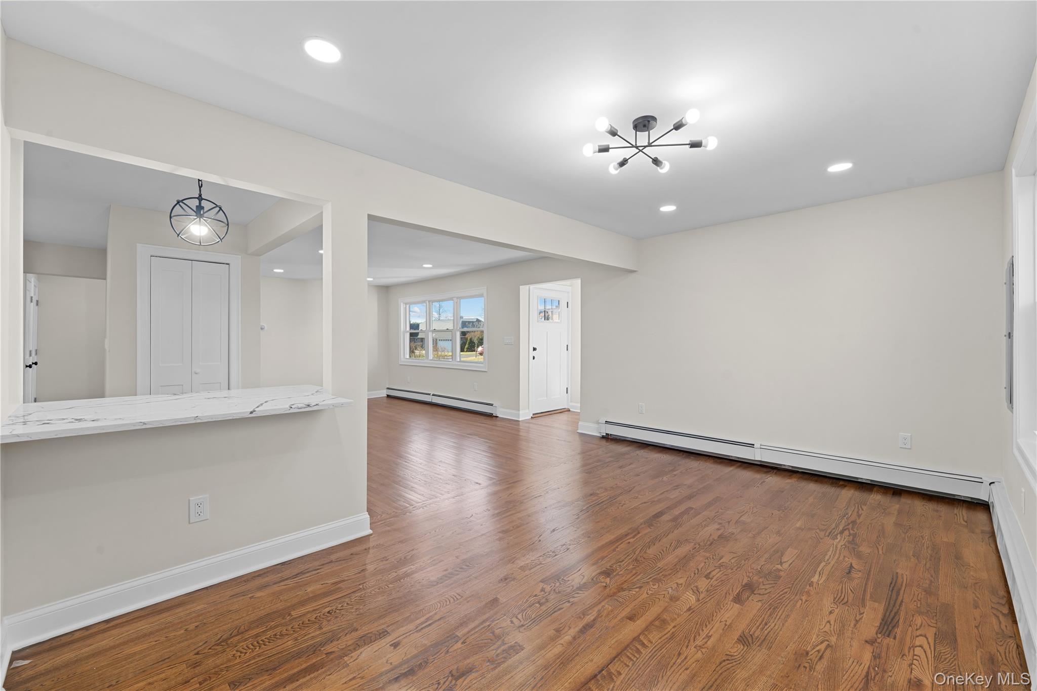 22 Guilette Place, Amityville, NY 11701