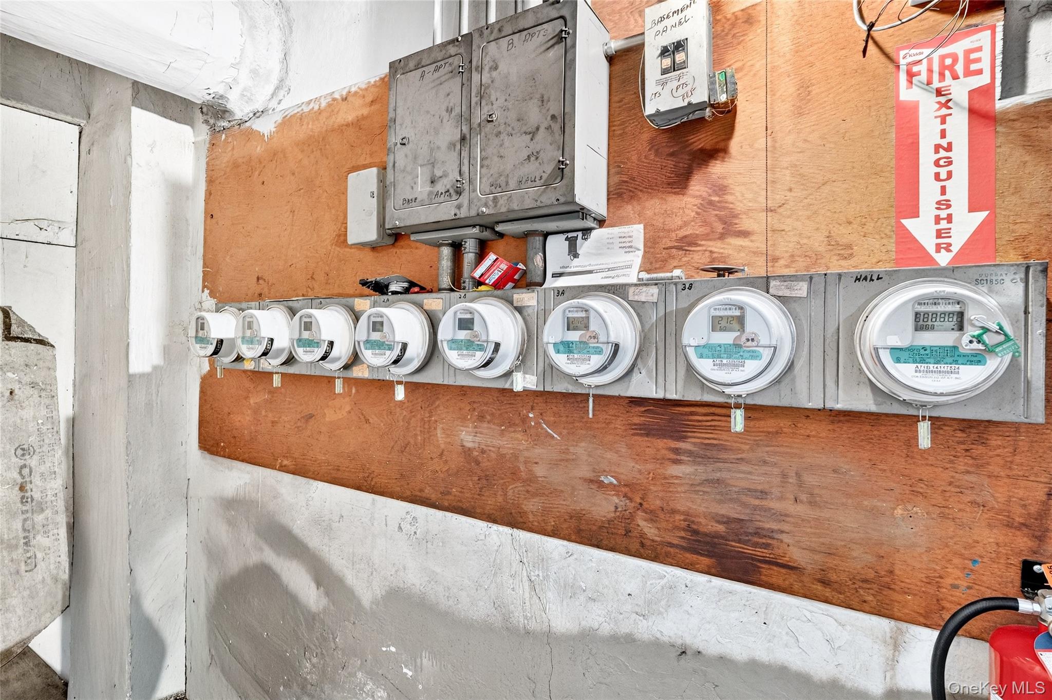 759 E 221st Street, Bronx, NY 10467