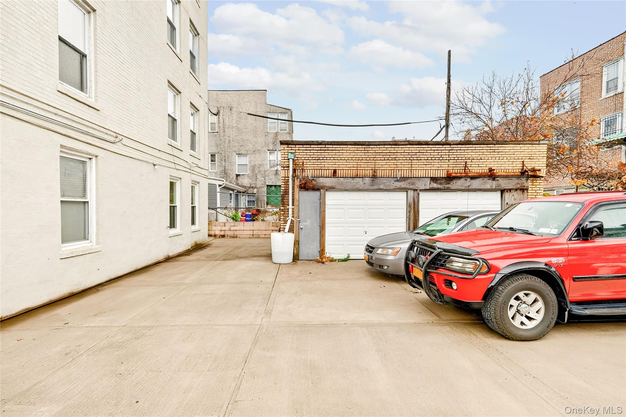 759 E 221st Street, Bronx, NY 10467