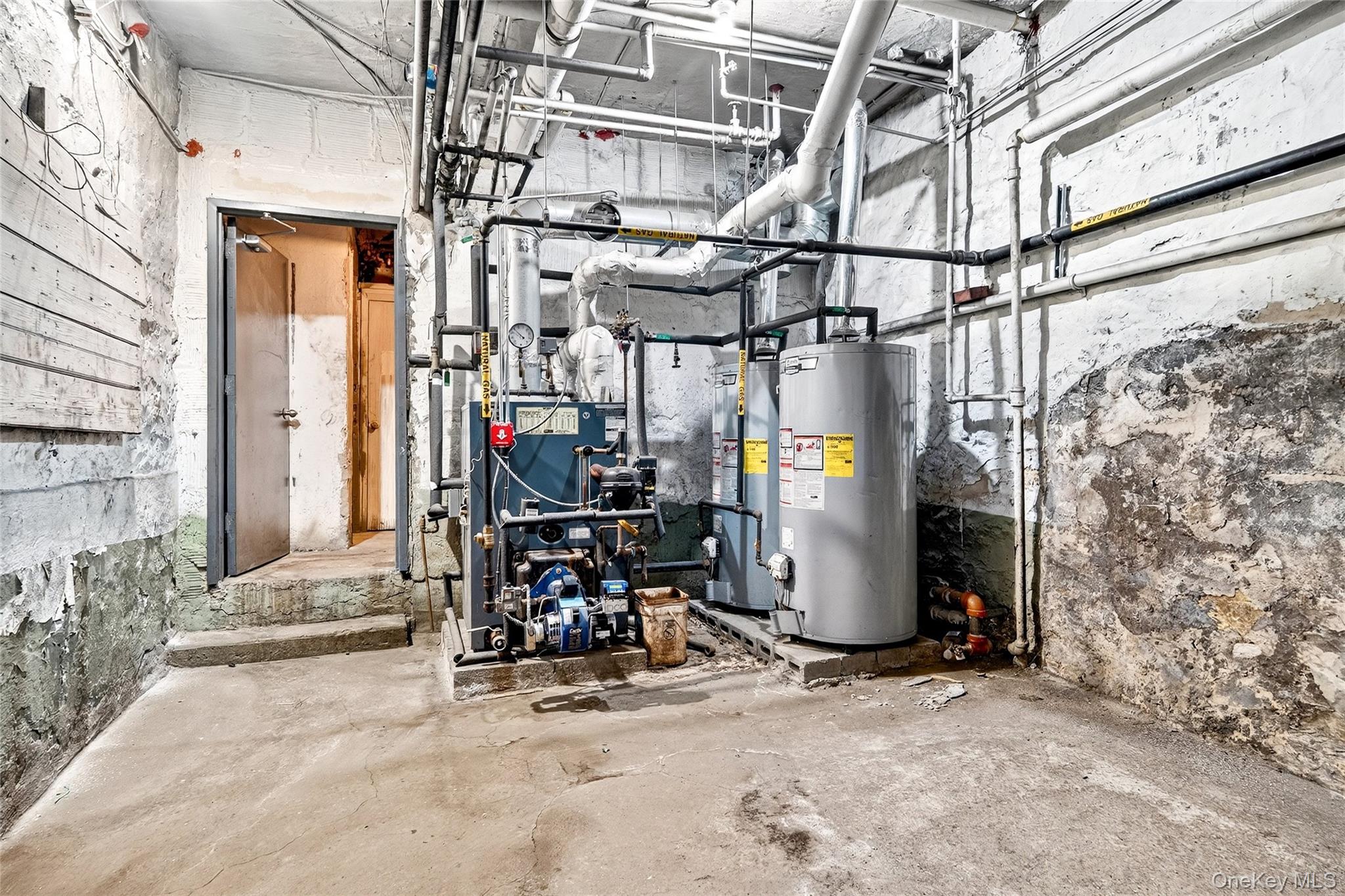 759 E 221st Street, Bronx, NY 10467