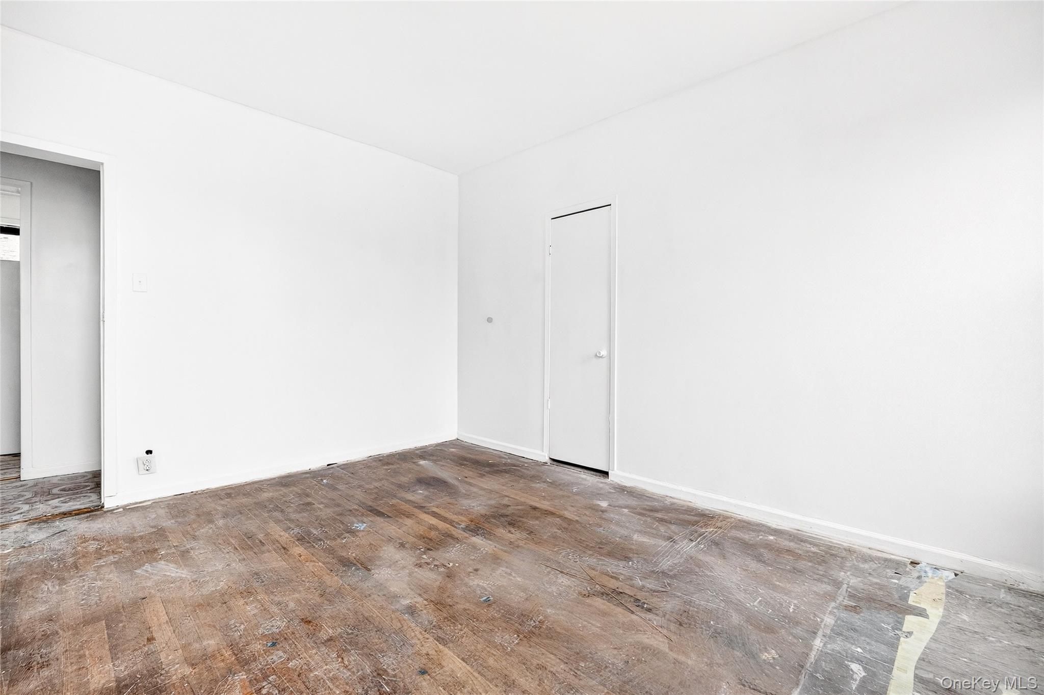 759 E 221st Street, Bronx, NY 10467