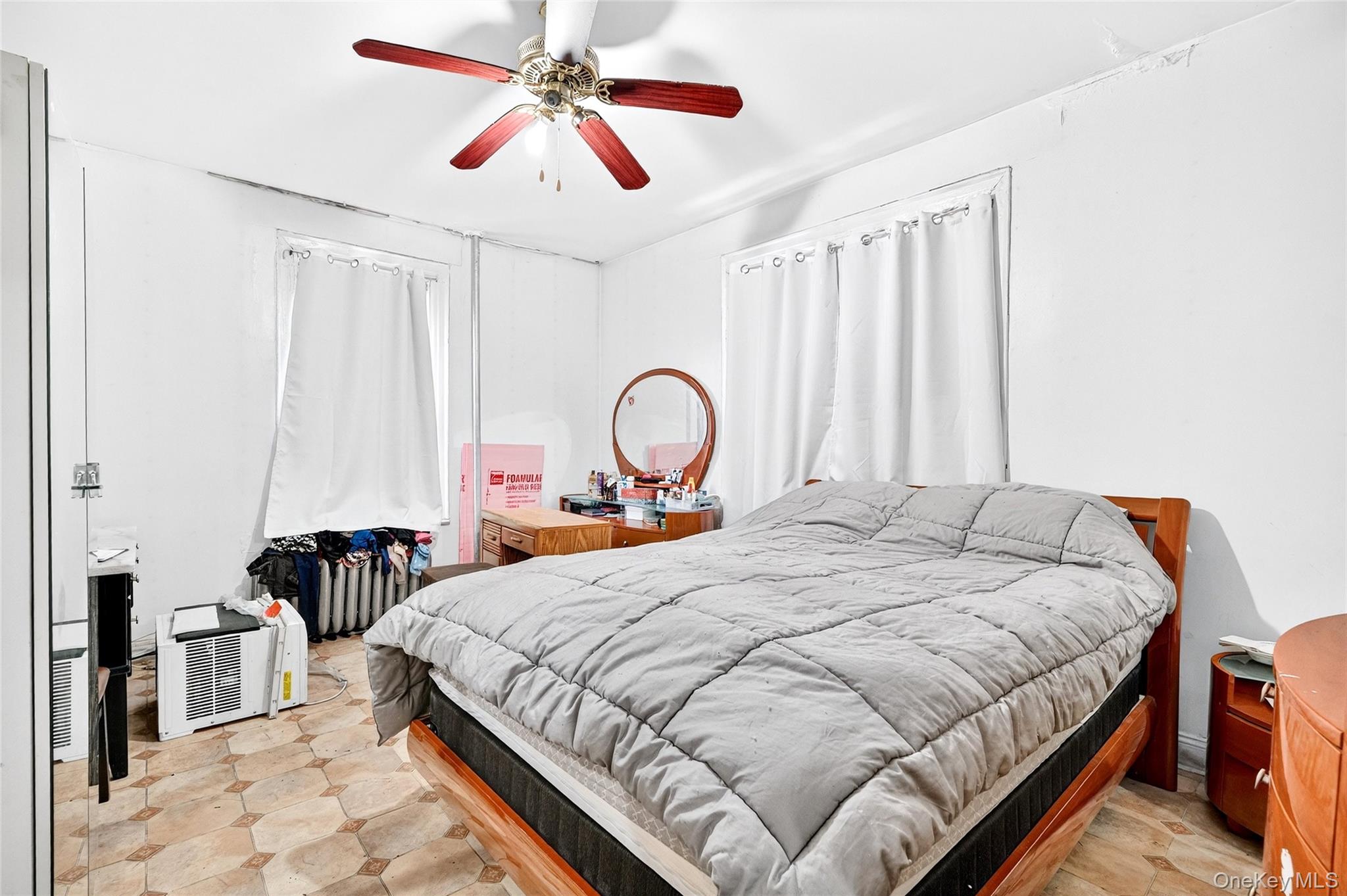 759 E 221st Street, Bronx, NY 10467