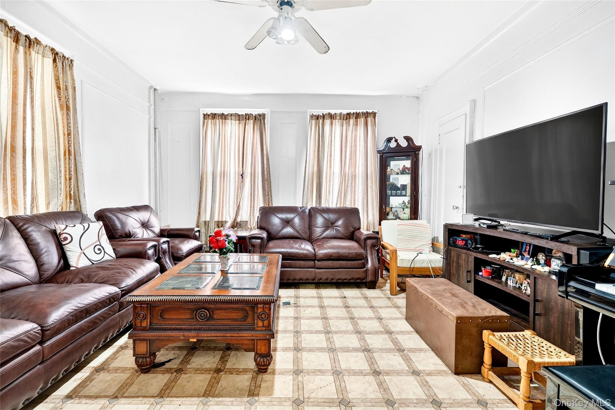 759 E 221st Street, Bronx, NY 10467