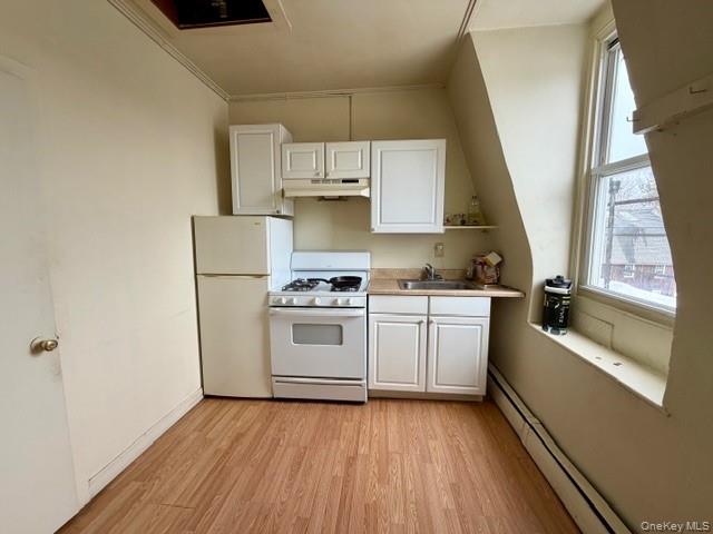 17 Barclay Street, Saugerties, NY 12477