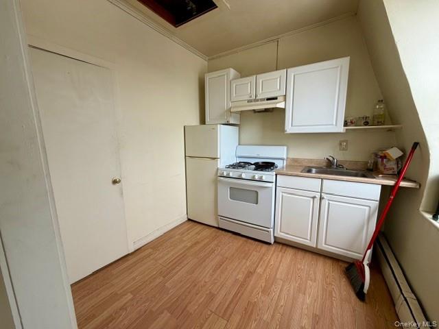 17 Barclay Street, Saugerties, NY 12477